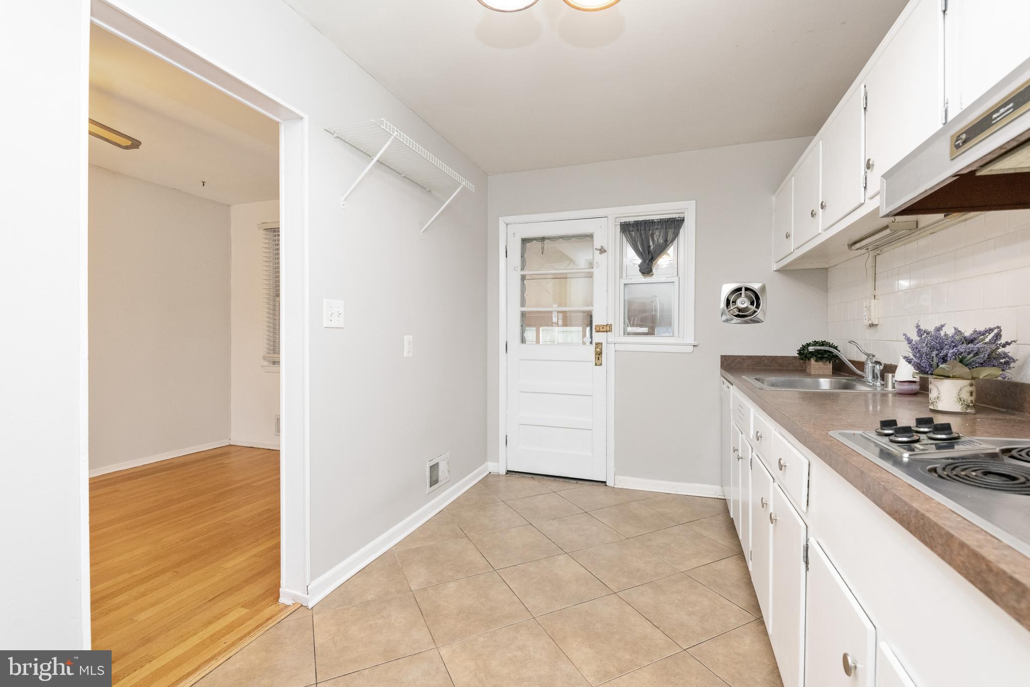 OAKLEIGH - Residential