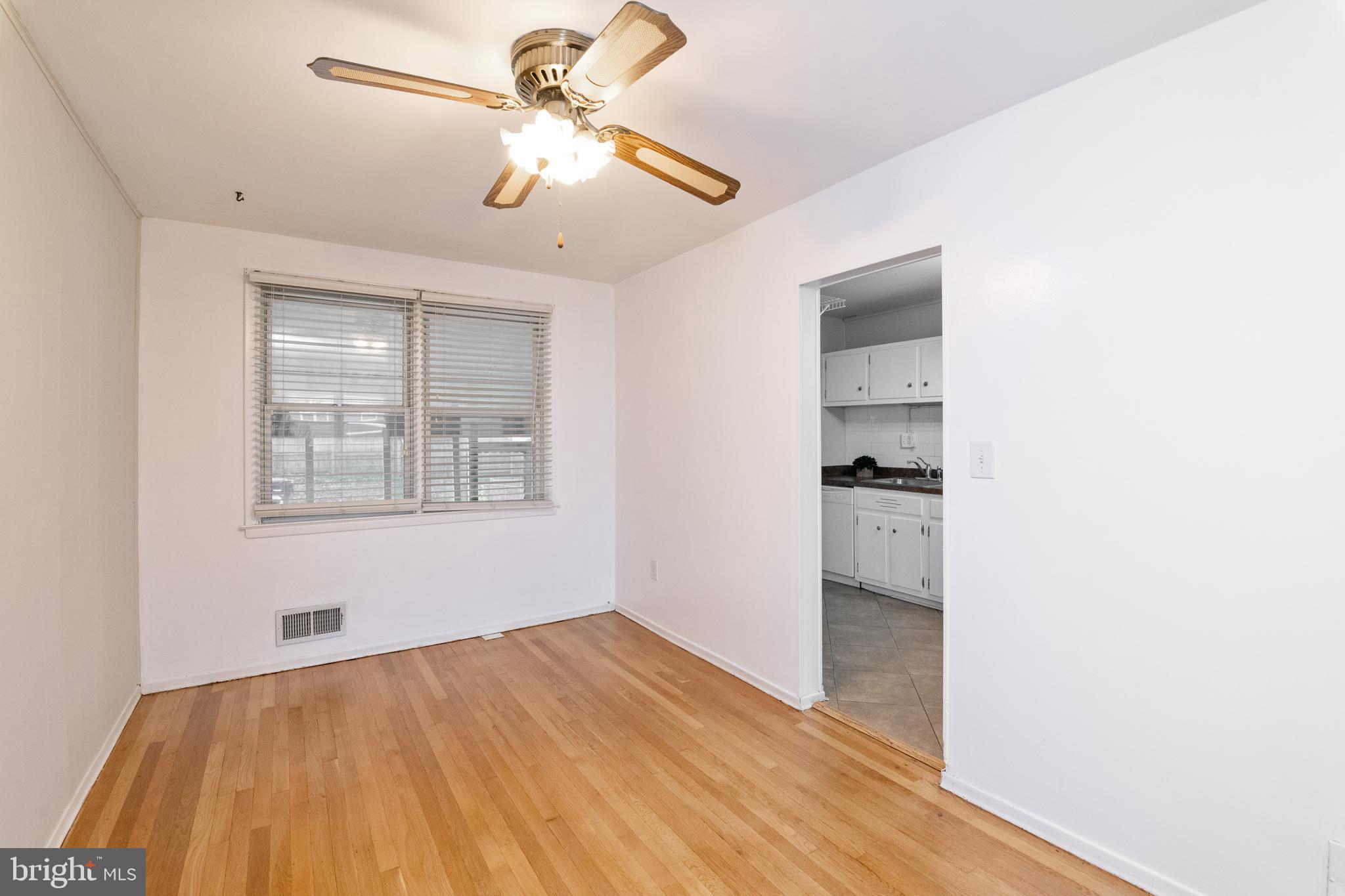 OAKLEIGH - Residential