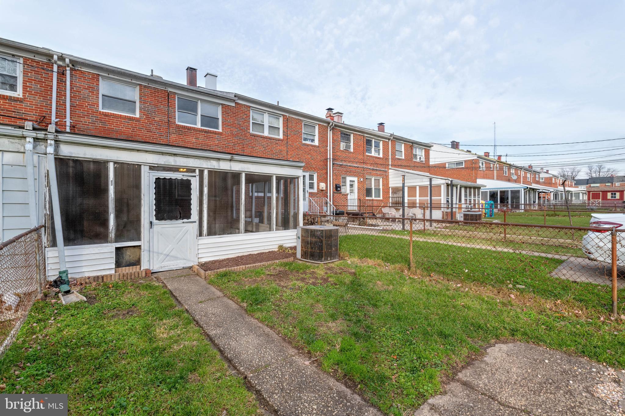 OAKLEIGH - Residential