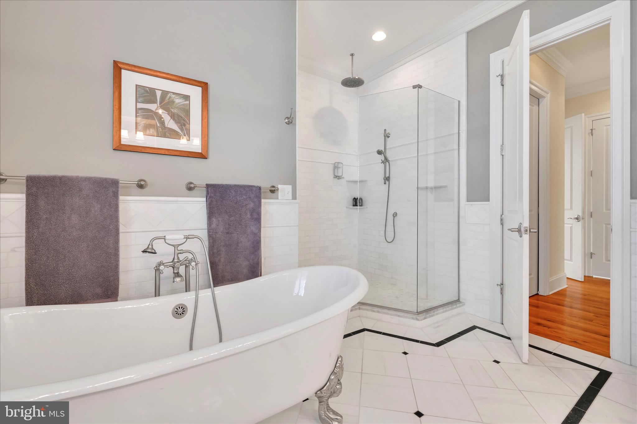 FERN LANE - Residential