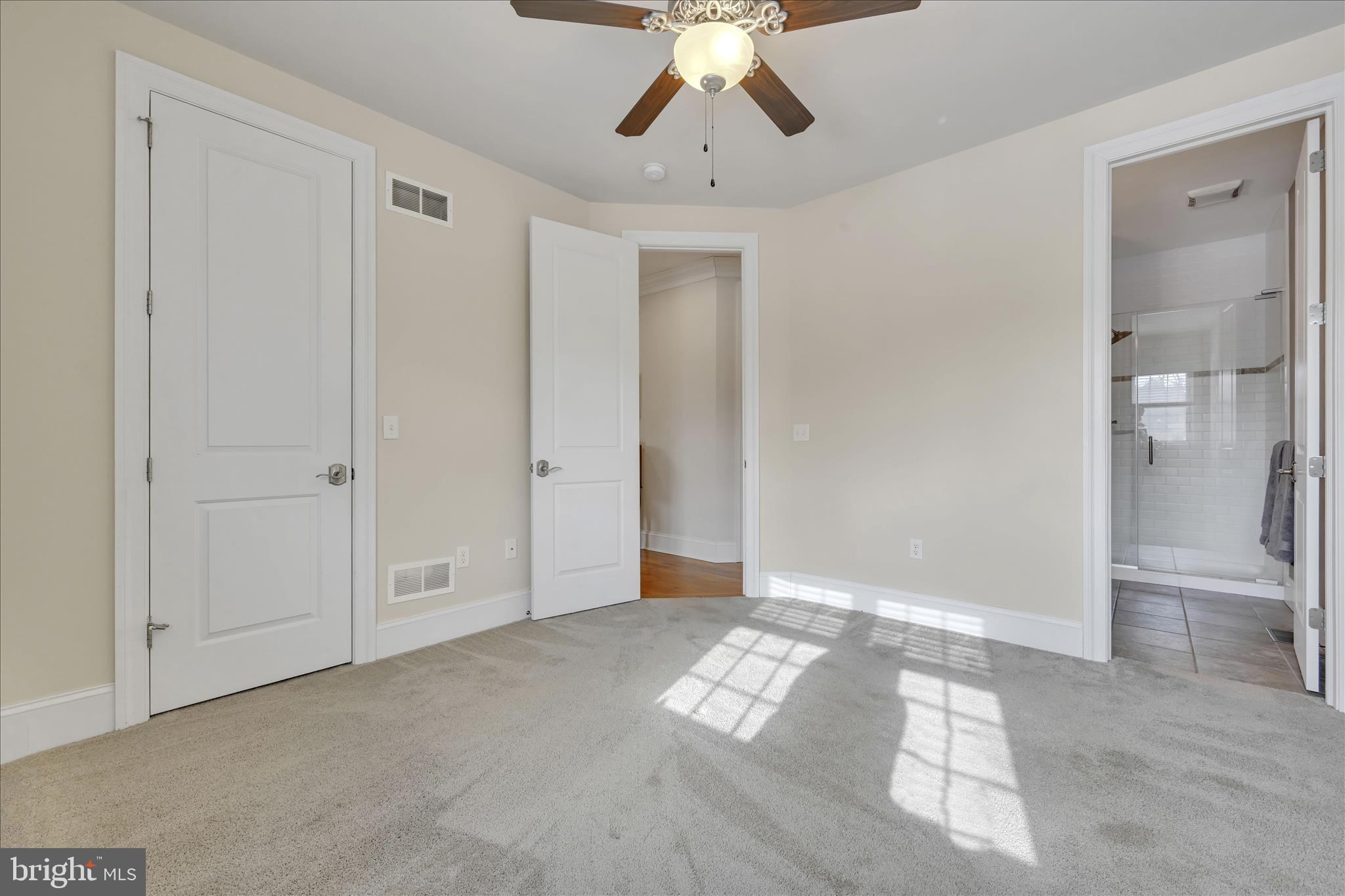 FERN LANE - Residential