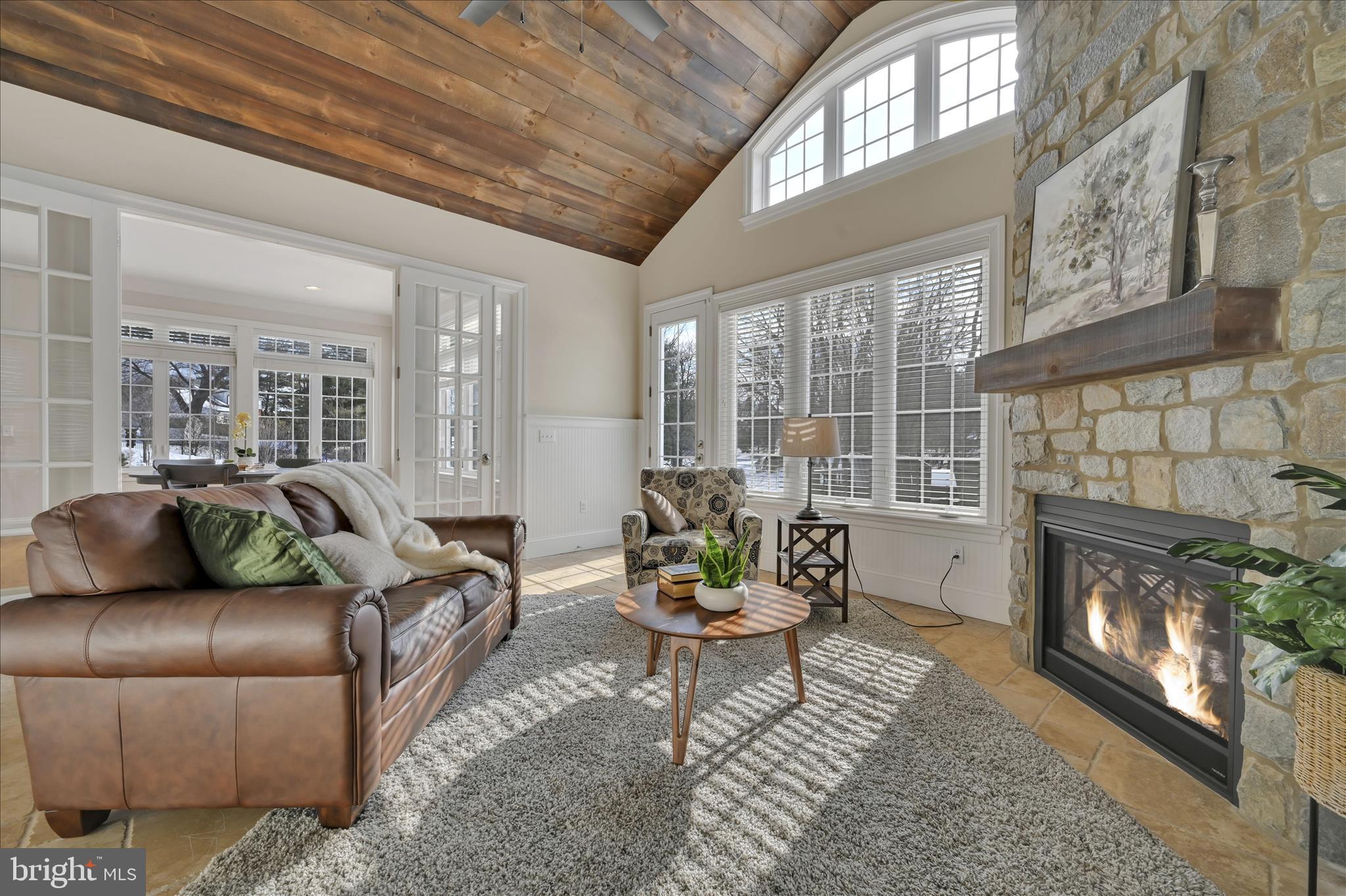 FERN LANE - Residential