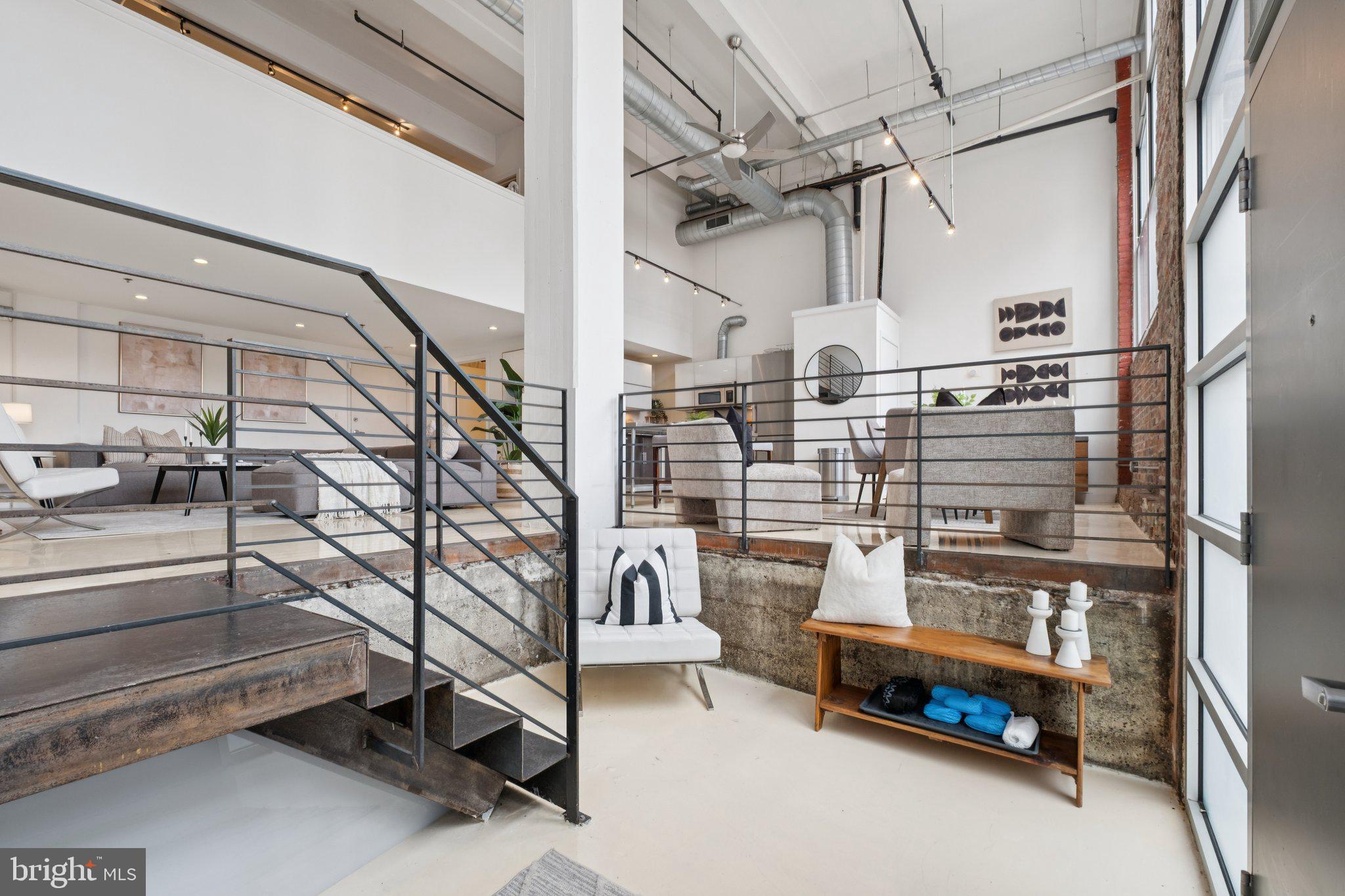 1234 HAMILTON STREET 00 102