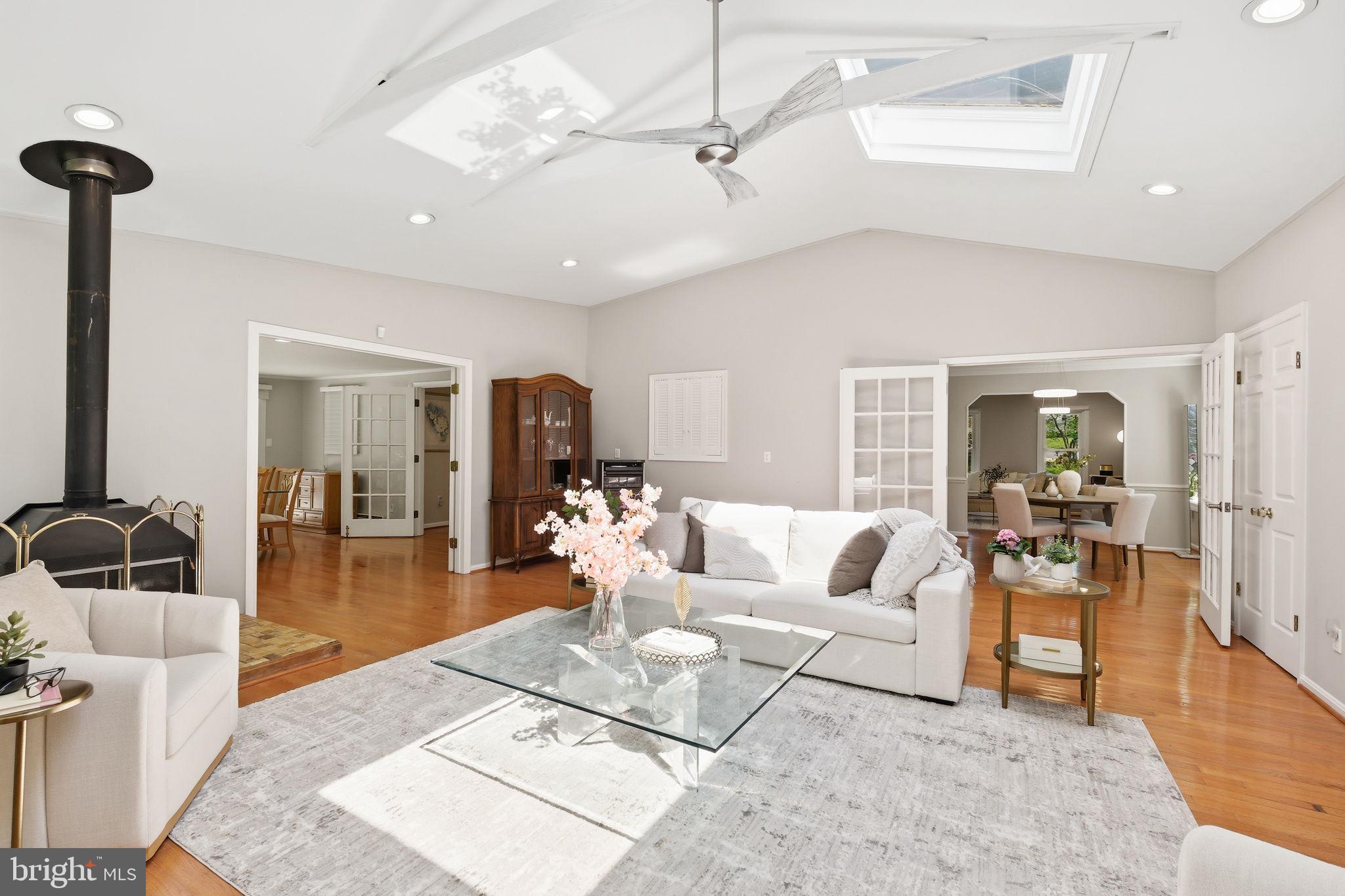 BEDFORDSHIRE - Residential