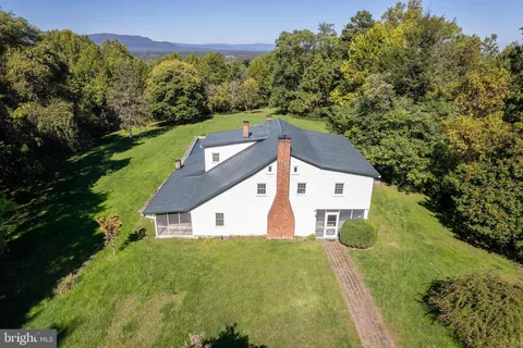 5971 Browntown Road, Front Royal, VA MLS: VAWR2010560
