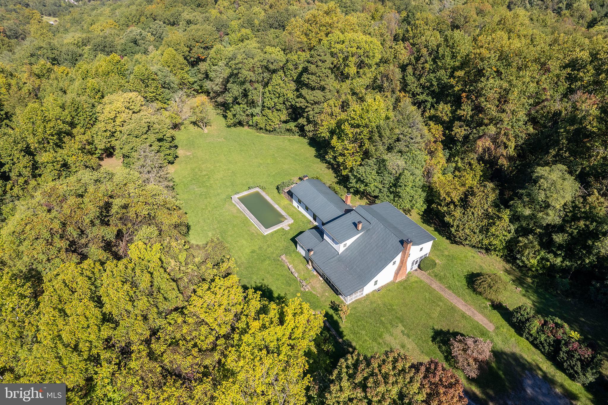 BROWNTOWN ROAD - Residential