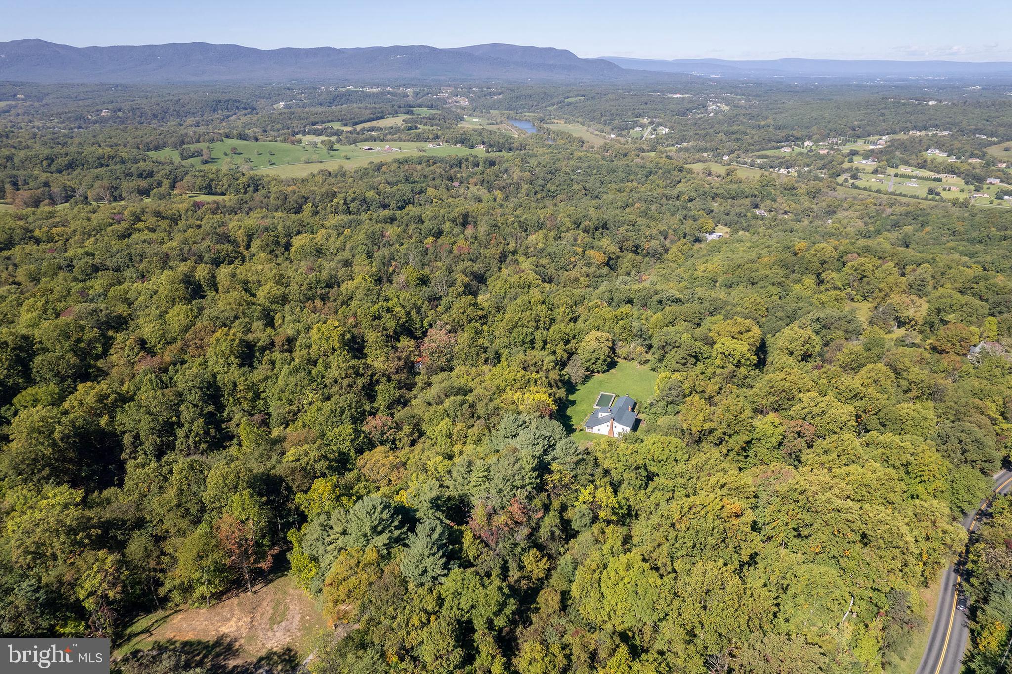 BROWNTOWN ROAD - Residential