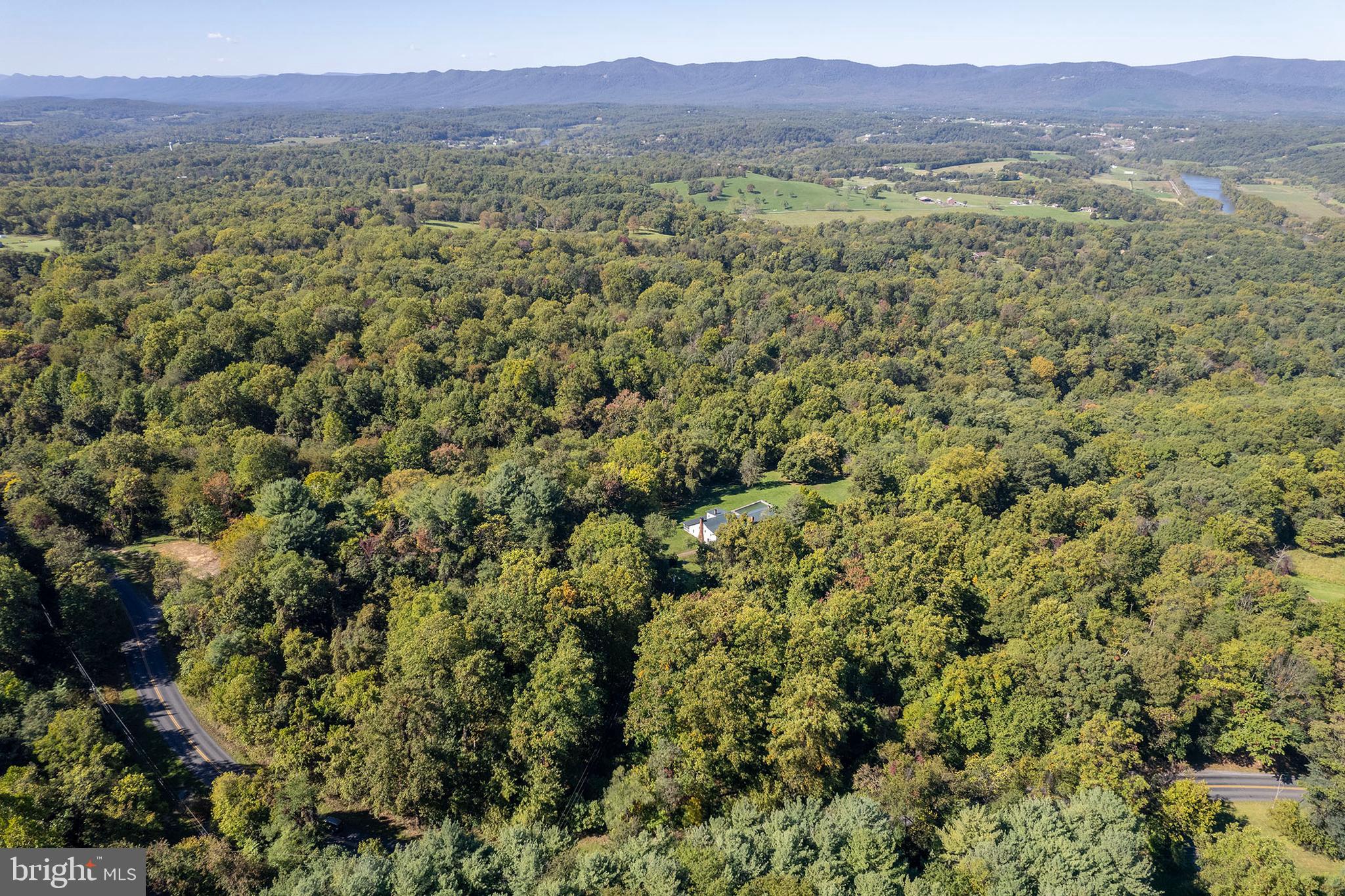 BROWNTOWN ROAD - Residential
