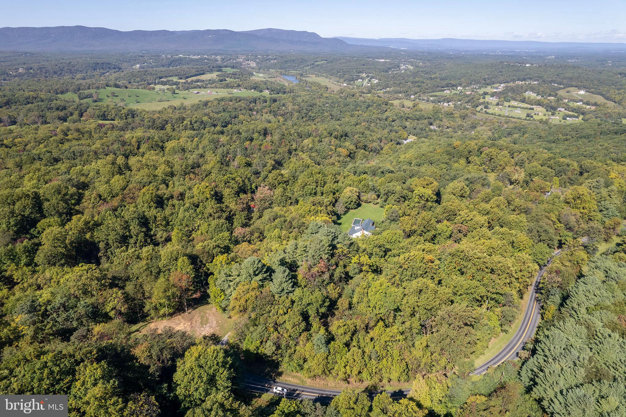 BROWNTOWN ROAD - Residential