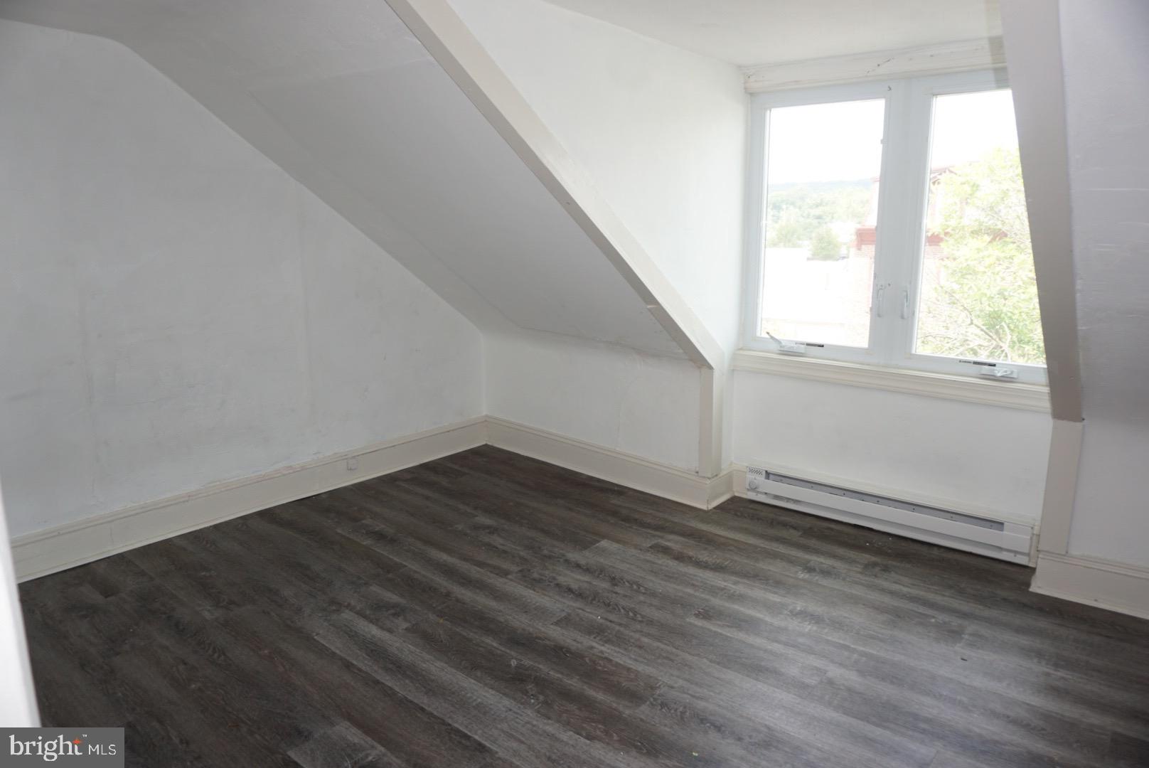 DOWNINGTOWN BORO - Residential Lease