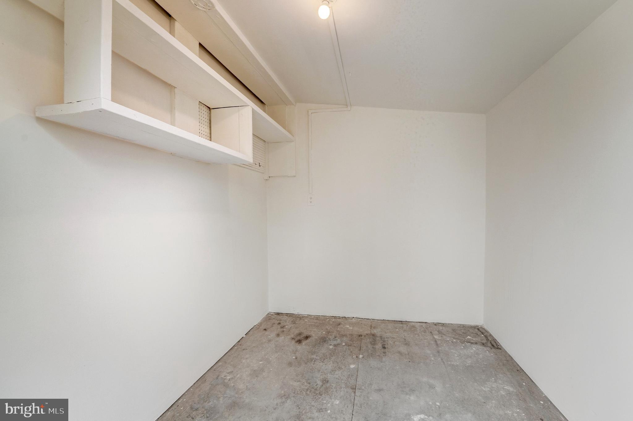 TEBBSTON ON THE MAGOTHY - Residential Lease