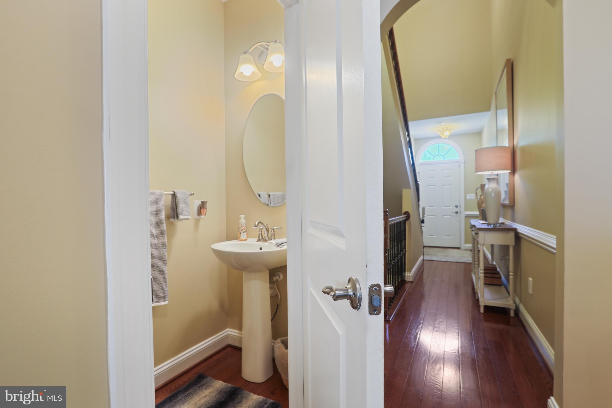 FALLSTON COMMONS - Residential