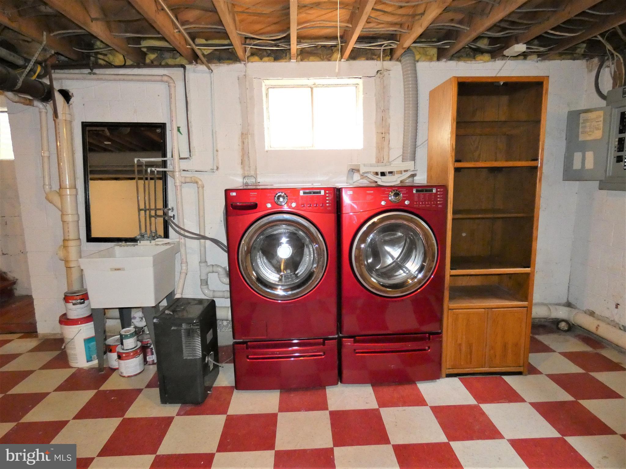 BIRMINGHAM ESTATES - Residential