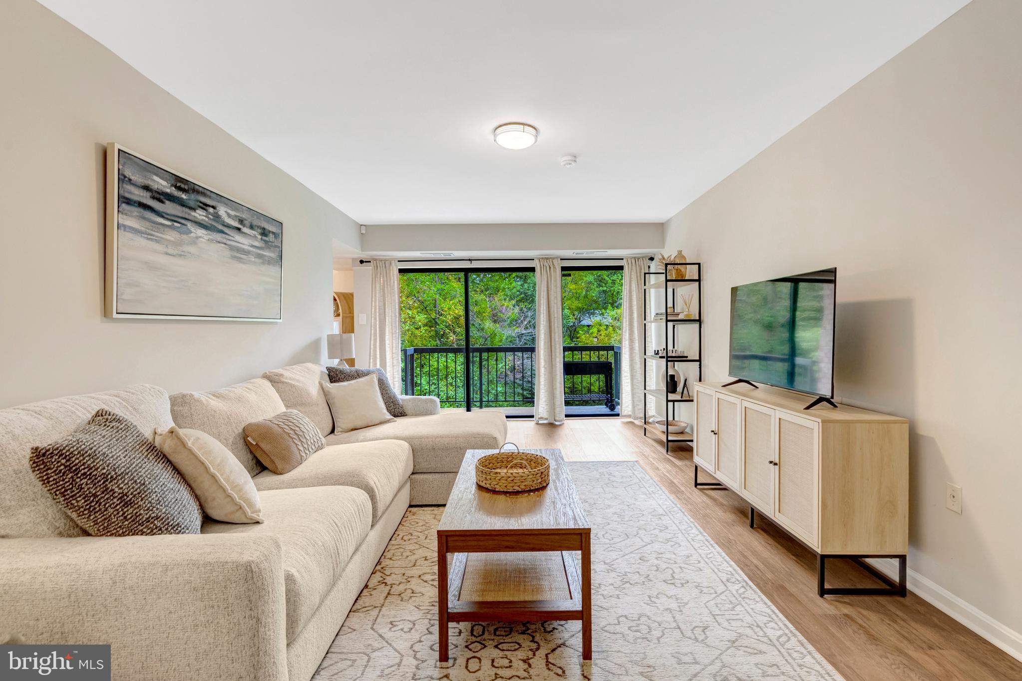 3105 BUCCANEER COURT 201
