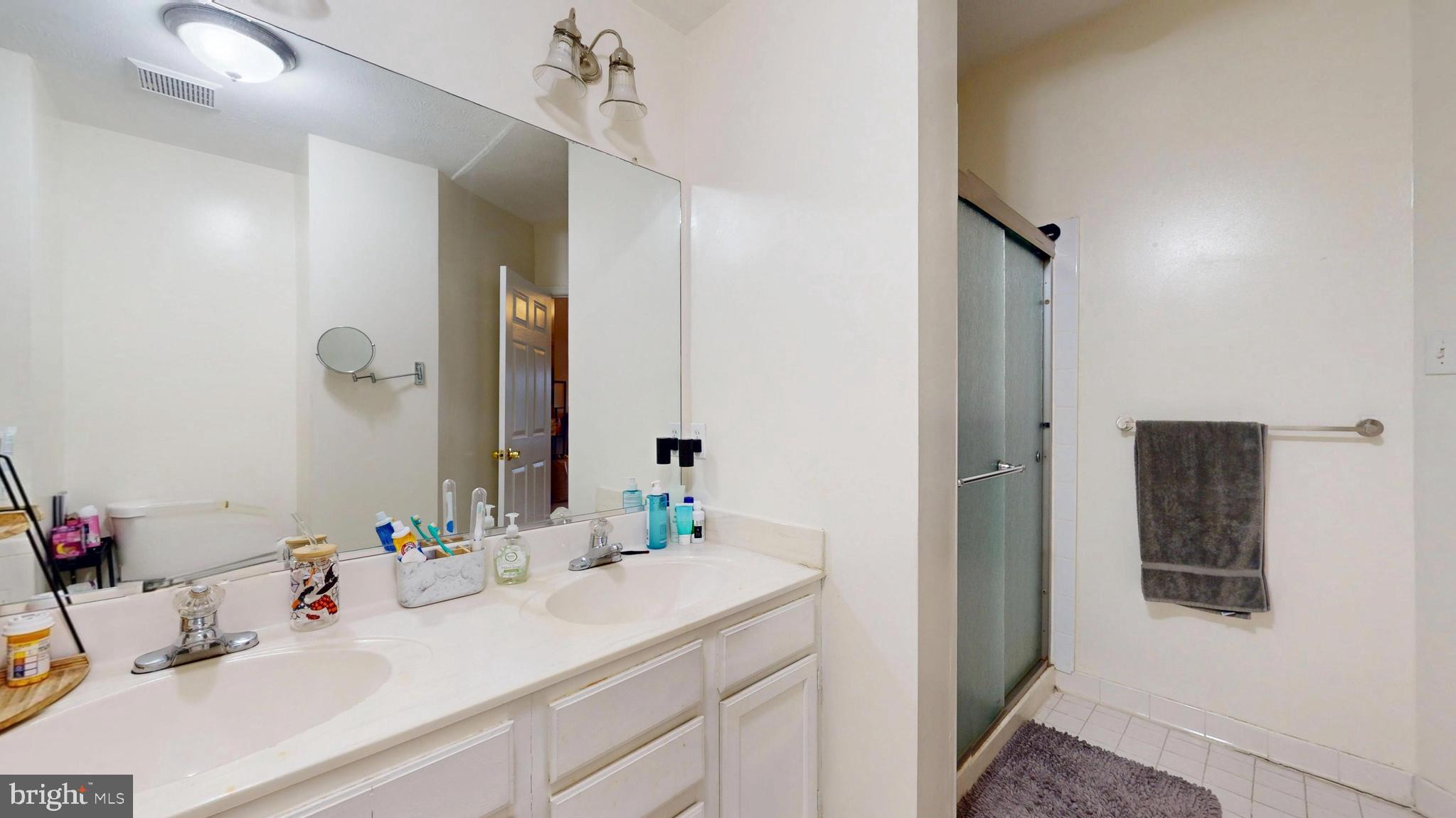 OWINGS MILLS - Residential