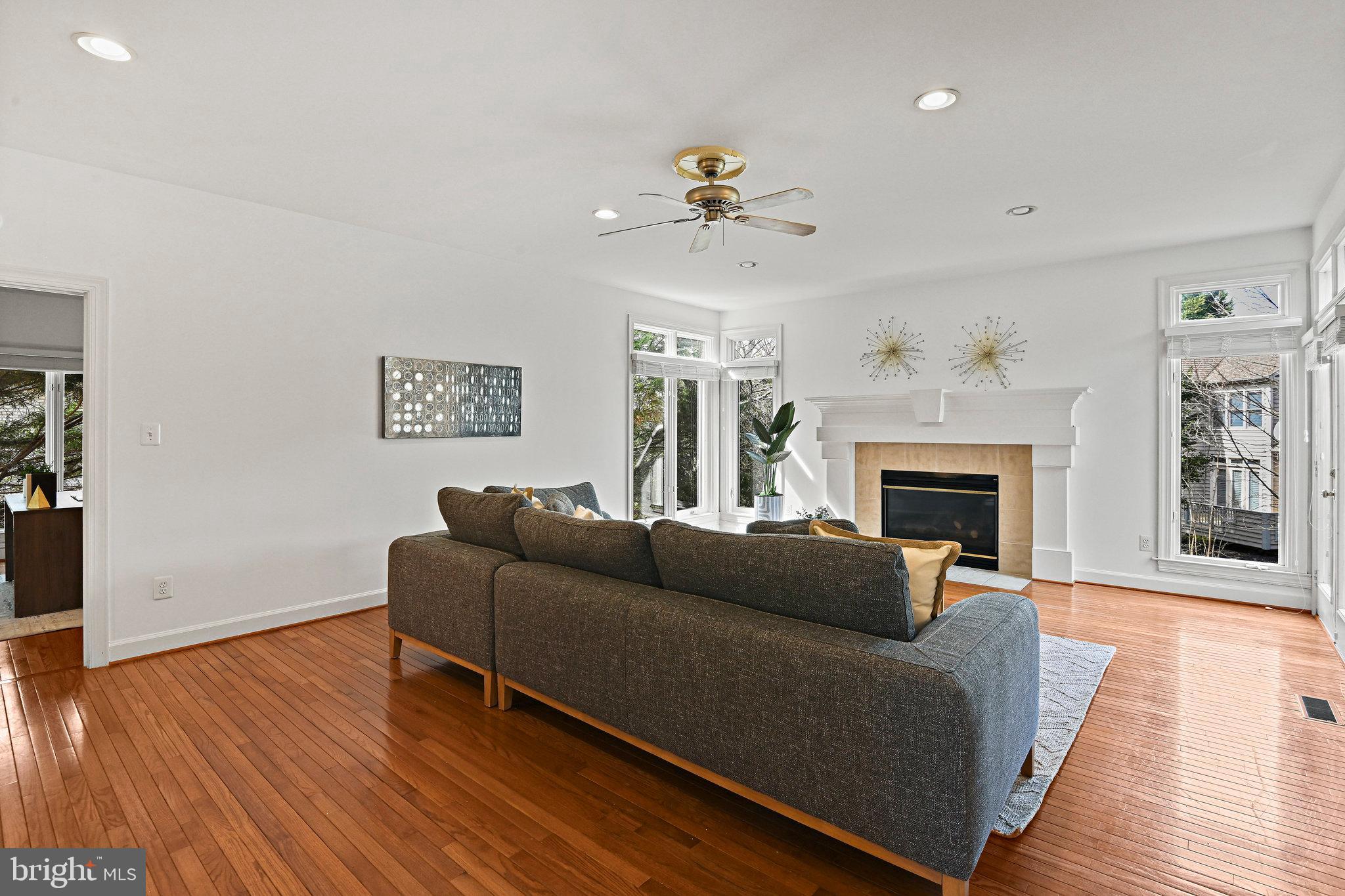 CARRINGTON - Residential