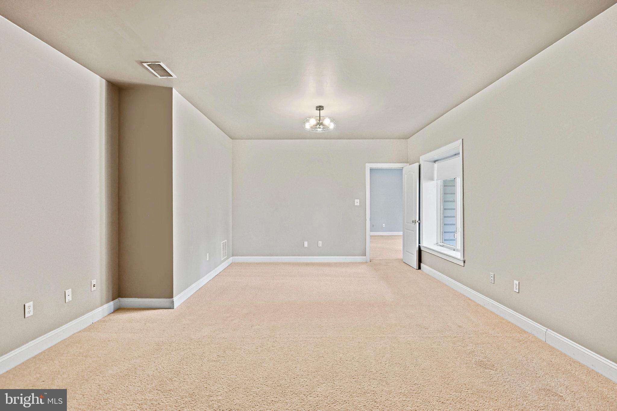 CARRINGTON - Residential