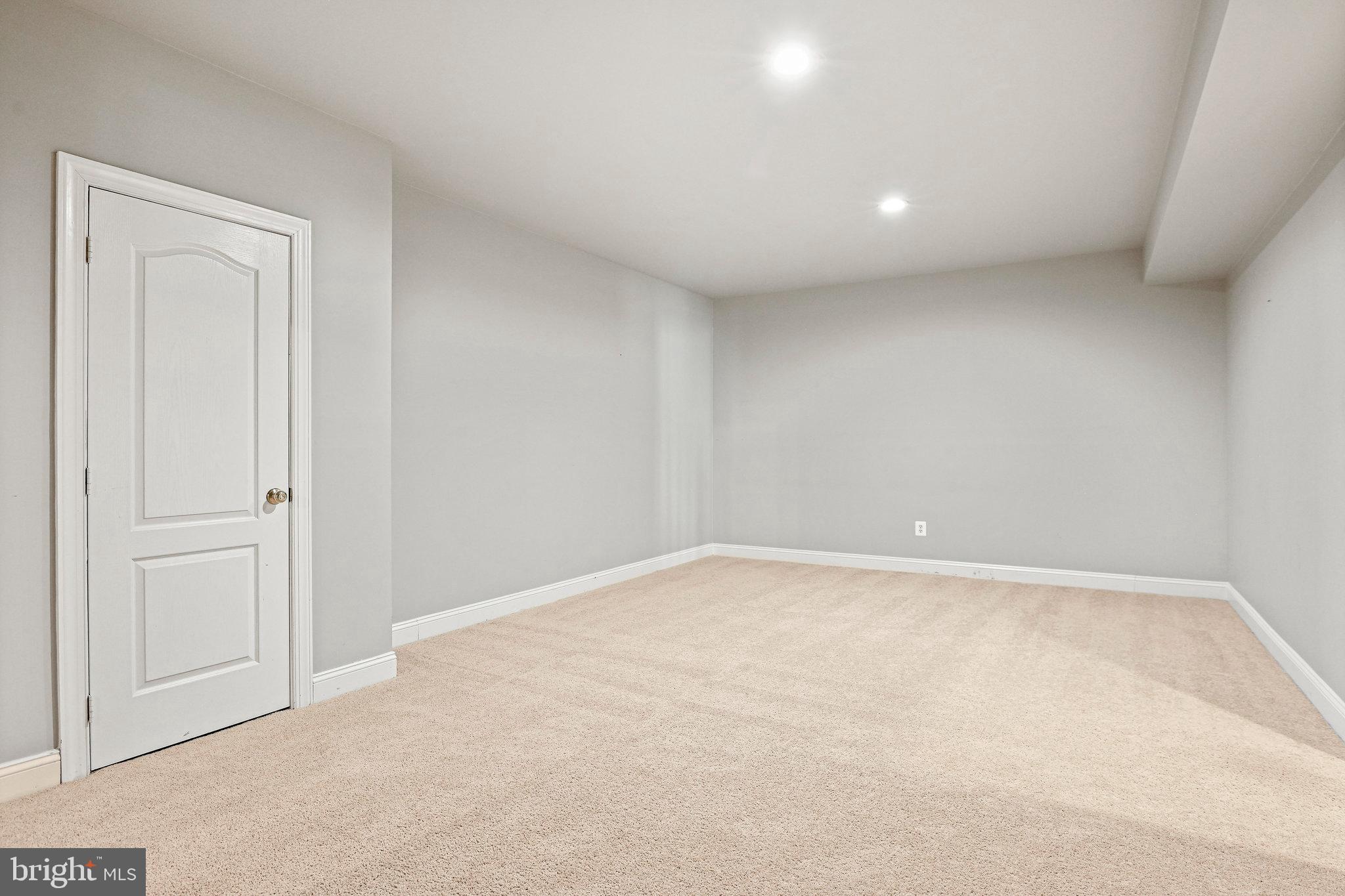 CARRINGTON - Residential