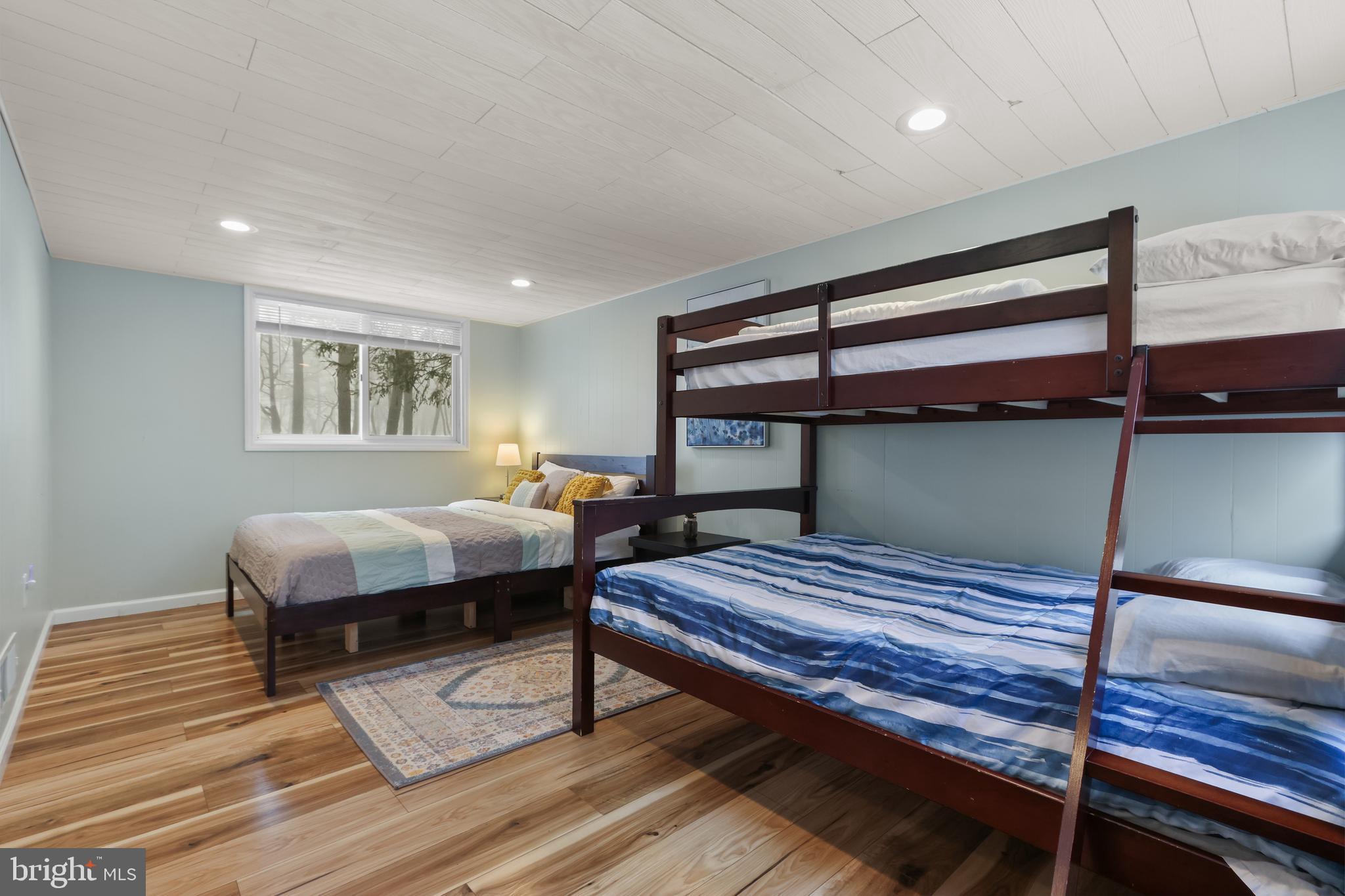 INDIAN MOUNTAIN LAKES - Residential