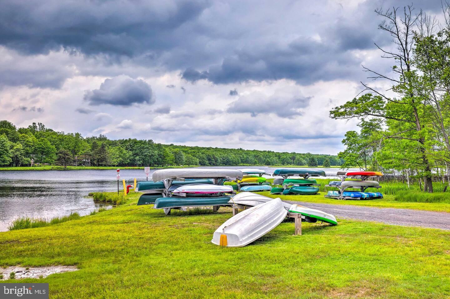 INDIAN MOUNTAIN LAKES - Residential