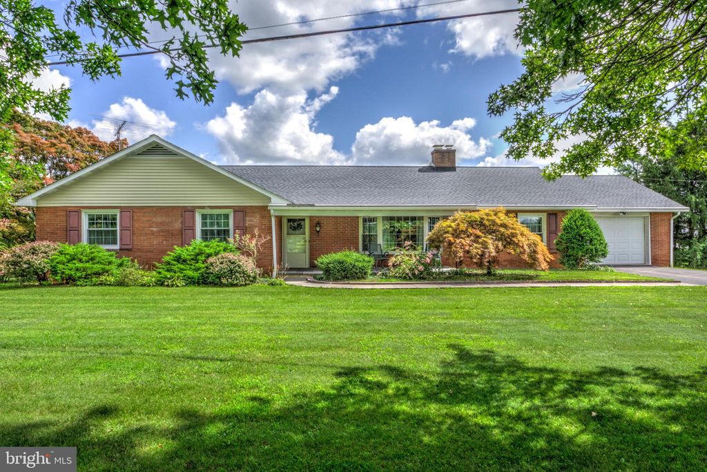 Photo of 180 Farmdale Road, Kirkwood, PA 17536 (MLS # PALA2055784)