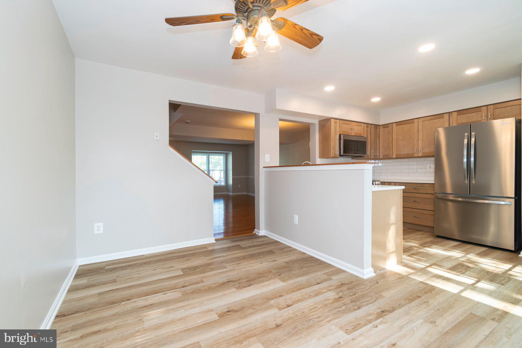 TOLL HOUSE - Residential Lease