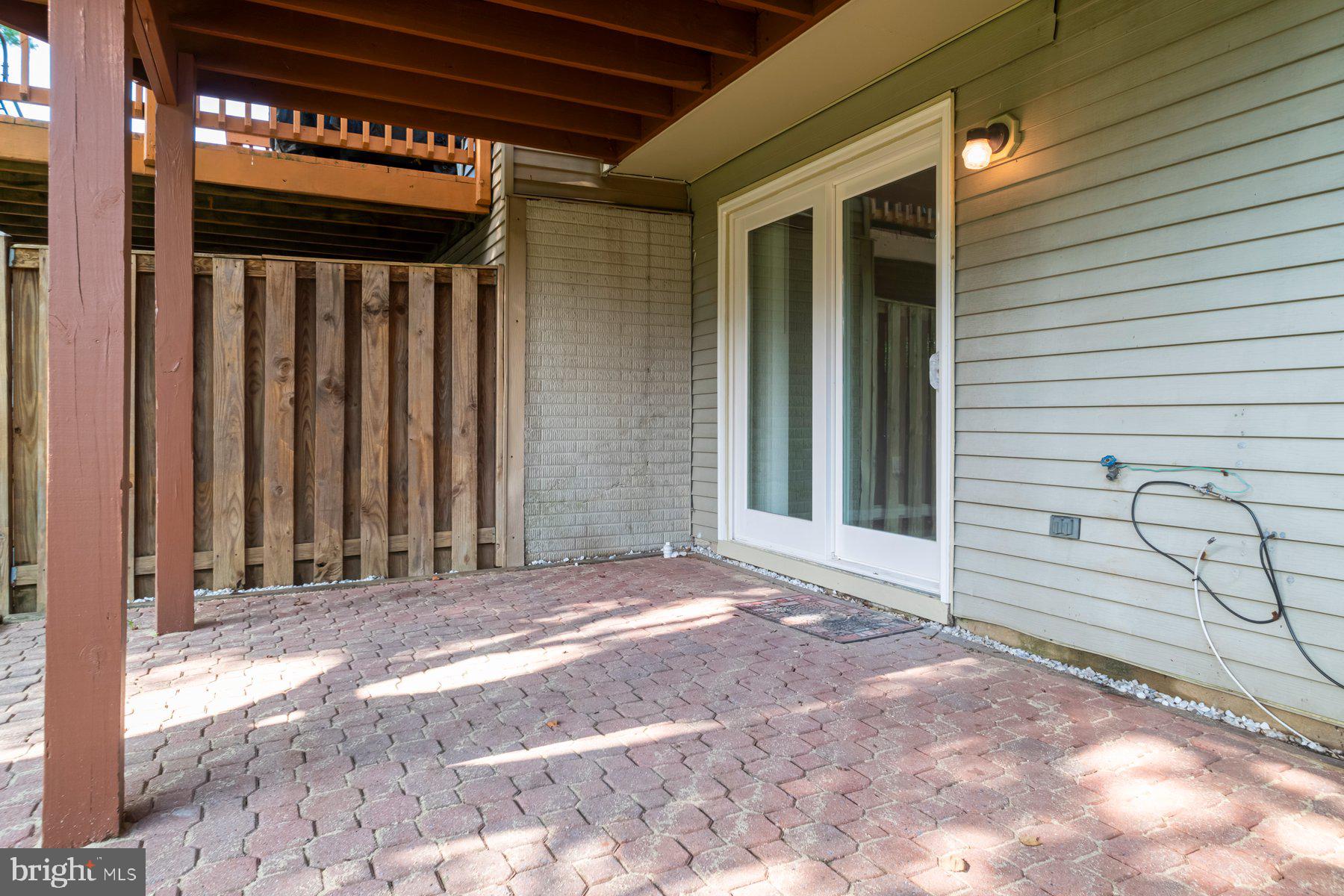 TOLL HOUSE - Residential Lease