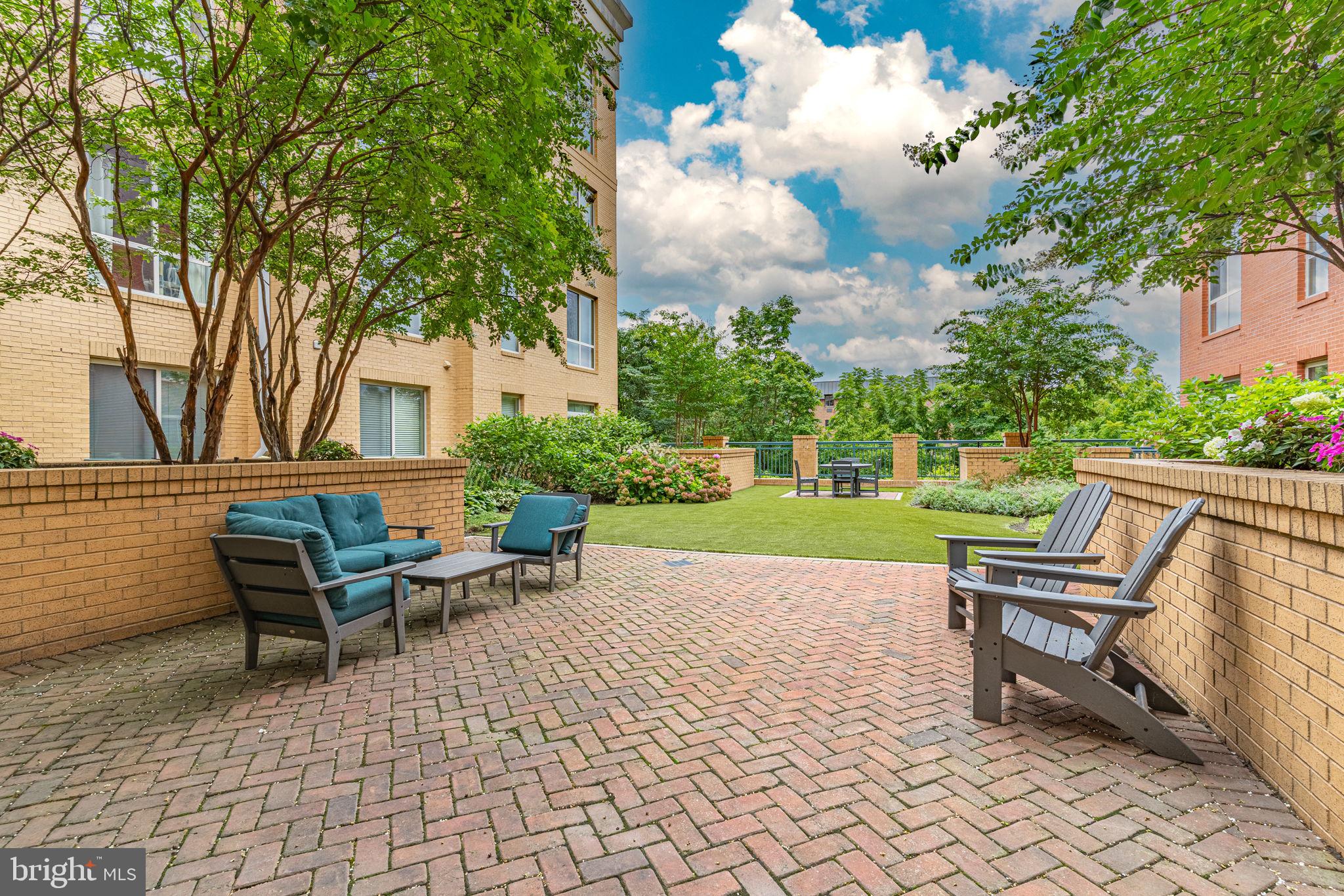 WESTLEE - Residential Lease