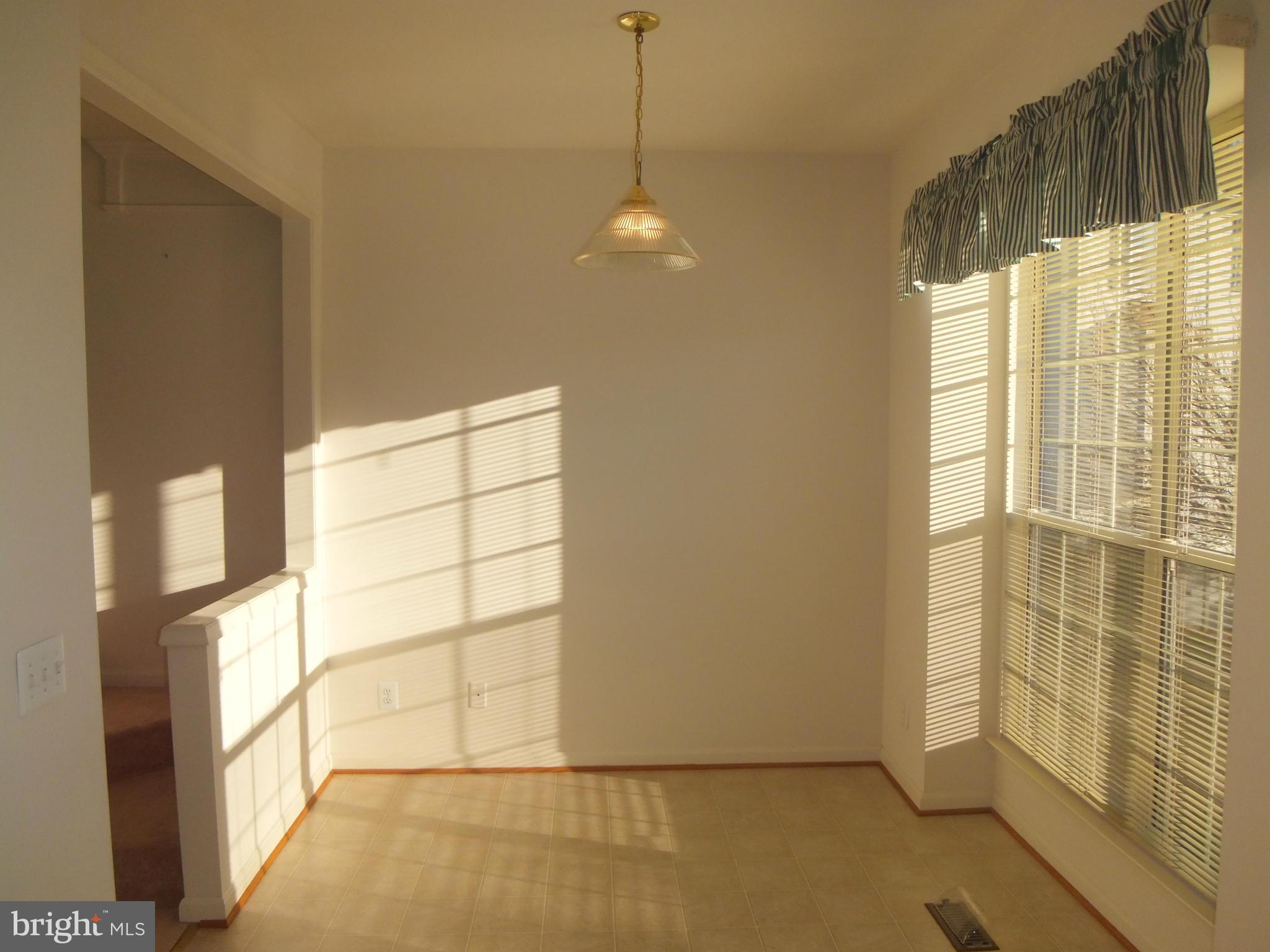 RIVER OAKS - Residential Lease