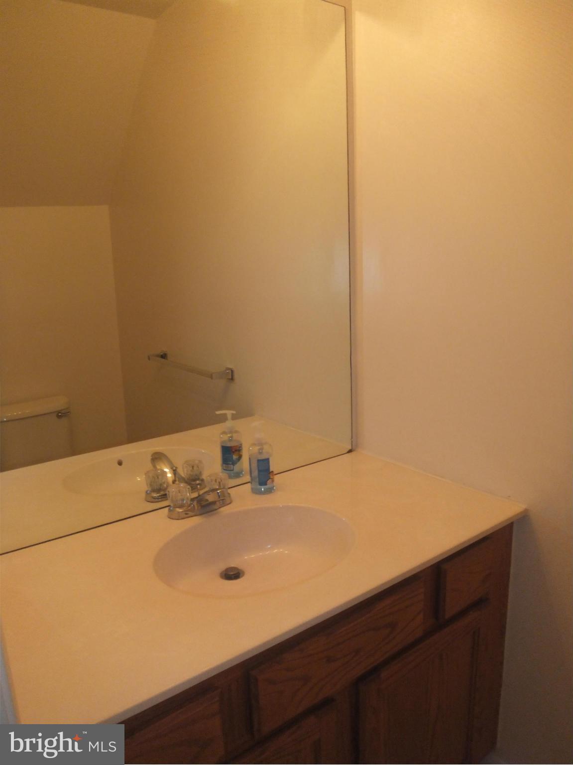 RIVER OAKS - Residential Lease