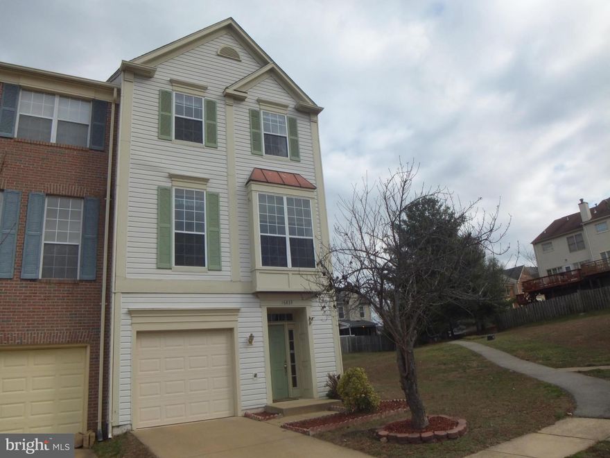 Welcome Home! 3 level end unit TH w/ garage in River Oaks in Woodbridge, near the I-95 234 Exit & Quantico.   2 spacious master bedrooms, each w/ own full bath!  Laundry on upper level. Rec room can be used as 3rd bedroom w/ SGD to deck + large fenced back yard. Gas cooking. Large deck off living room provides lots of room for entertaining. Gas FP. Close to commuter lot on 234, & VRE.N ADDITION TO THE BASE RENTAL RATE, TENANT WILL BE RESPONSIBLE FOR PAYING A $13.00 CHARGE THAT WILL BE USED TO HAVE HVAC FILTERS DELIVERED TO THEIR HOME APPROXIMATELY EVERY 60 DAYS UNDER THE UTILITY AND MAINTENANCE REDUCTION PROGRAM TO HELP SAVE 5-15% OF THE HEATING AND COOLING BILL AS WELL AS CREATE A CLEAN AND HEALTHY LIVING ENVIRONMENT.