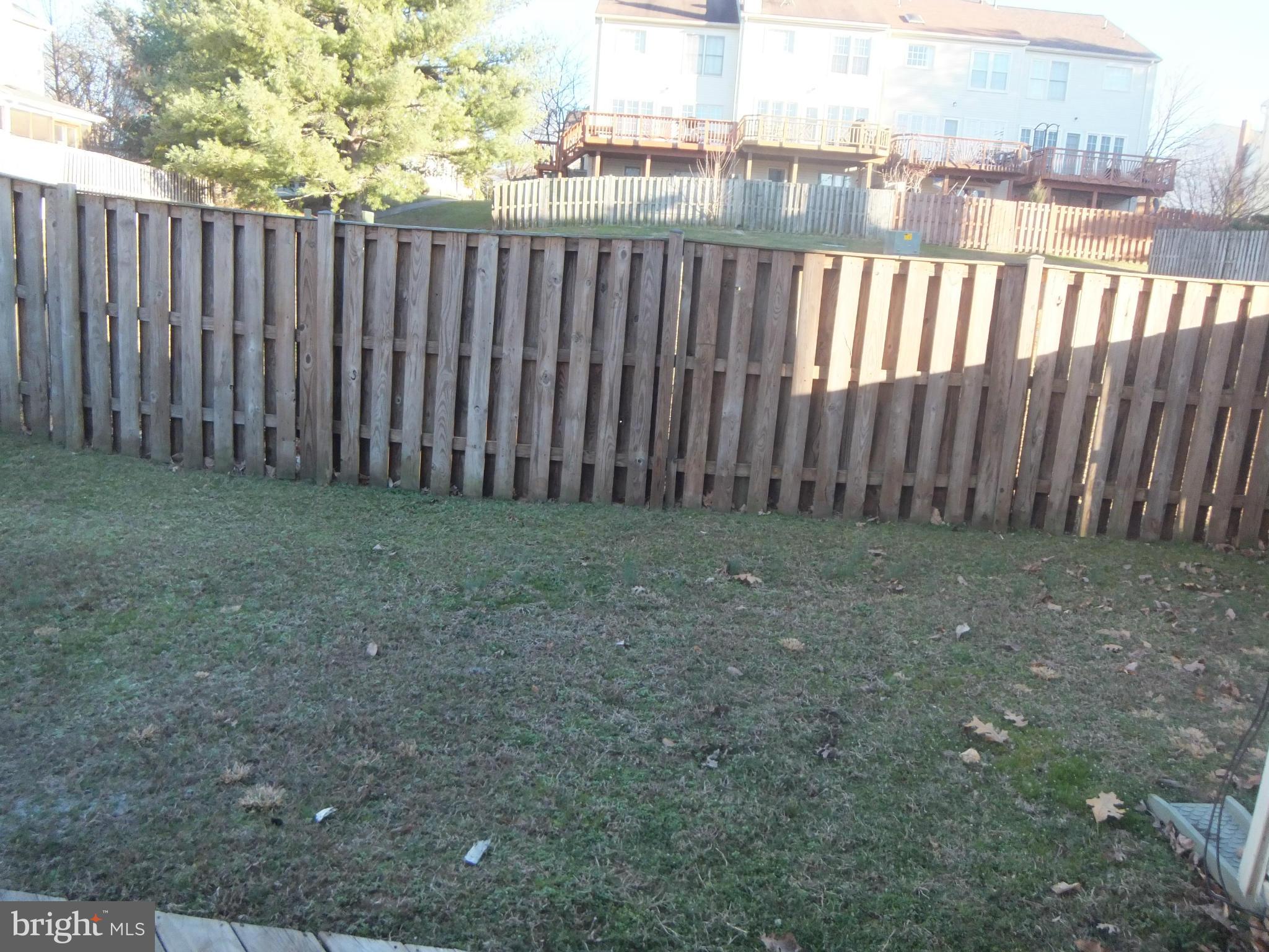 RIVER OAKS - Residential Lease