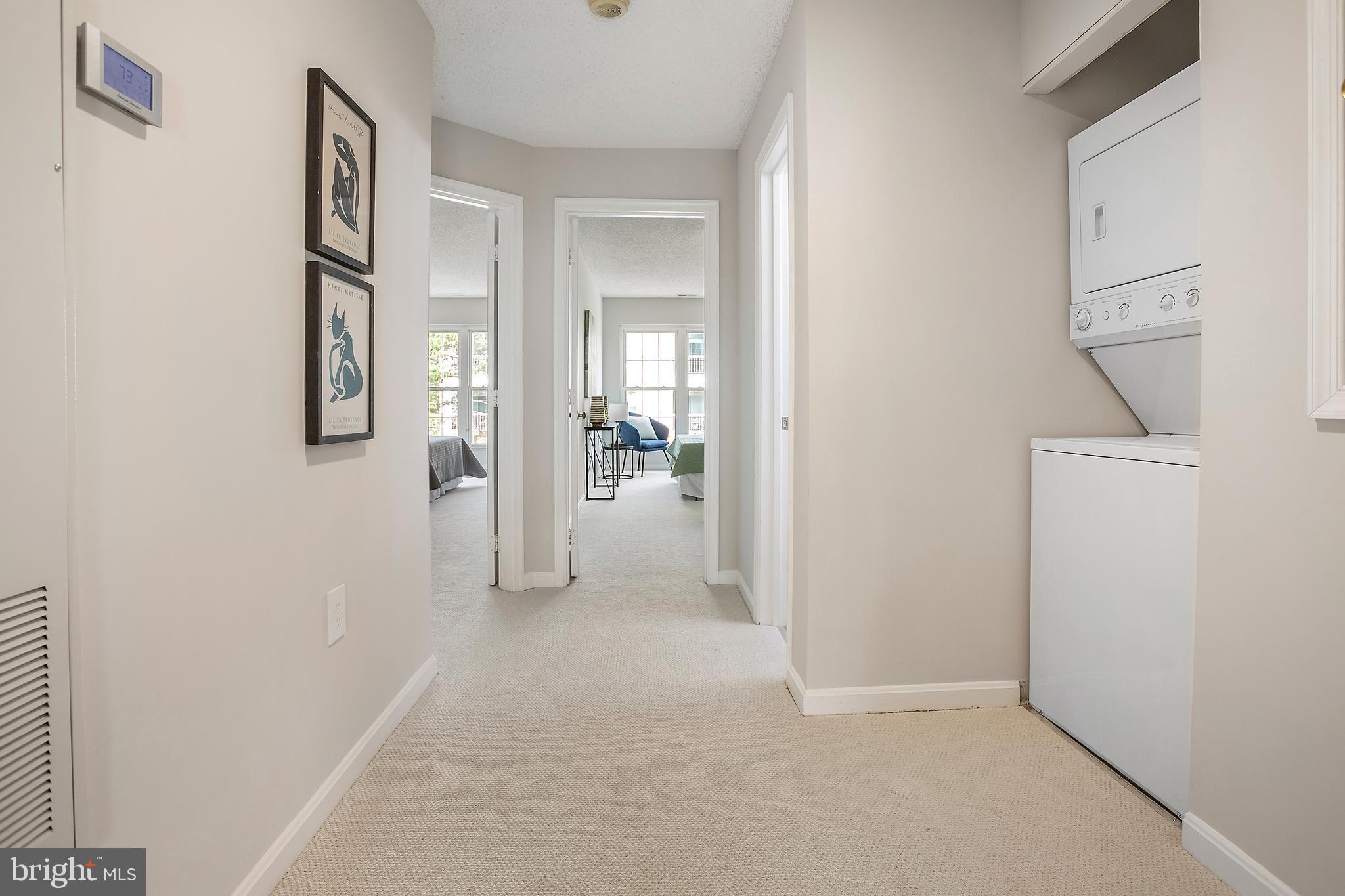 HILLWOOD - Residential