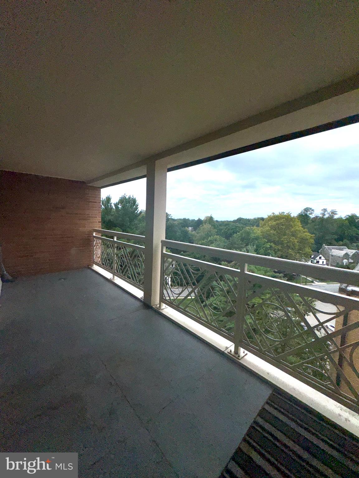 ELKINS PARK HOUSE - Residential