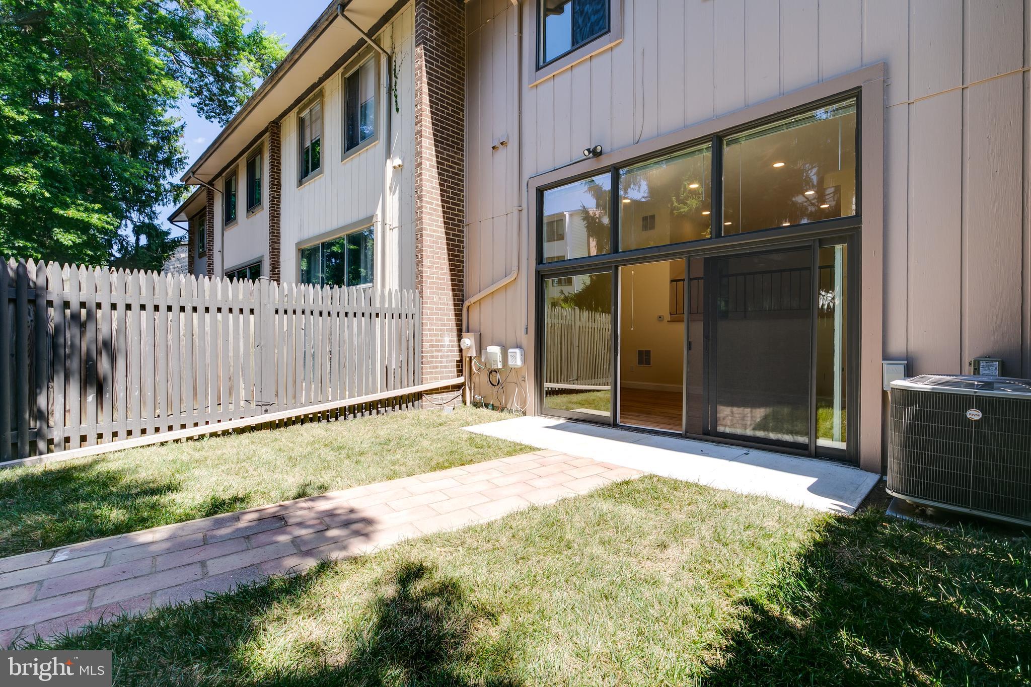 THOMAS CHOICE - Residential