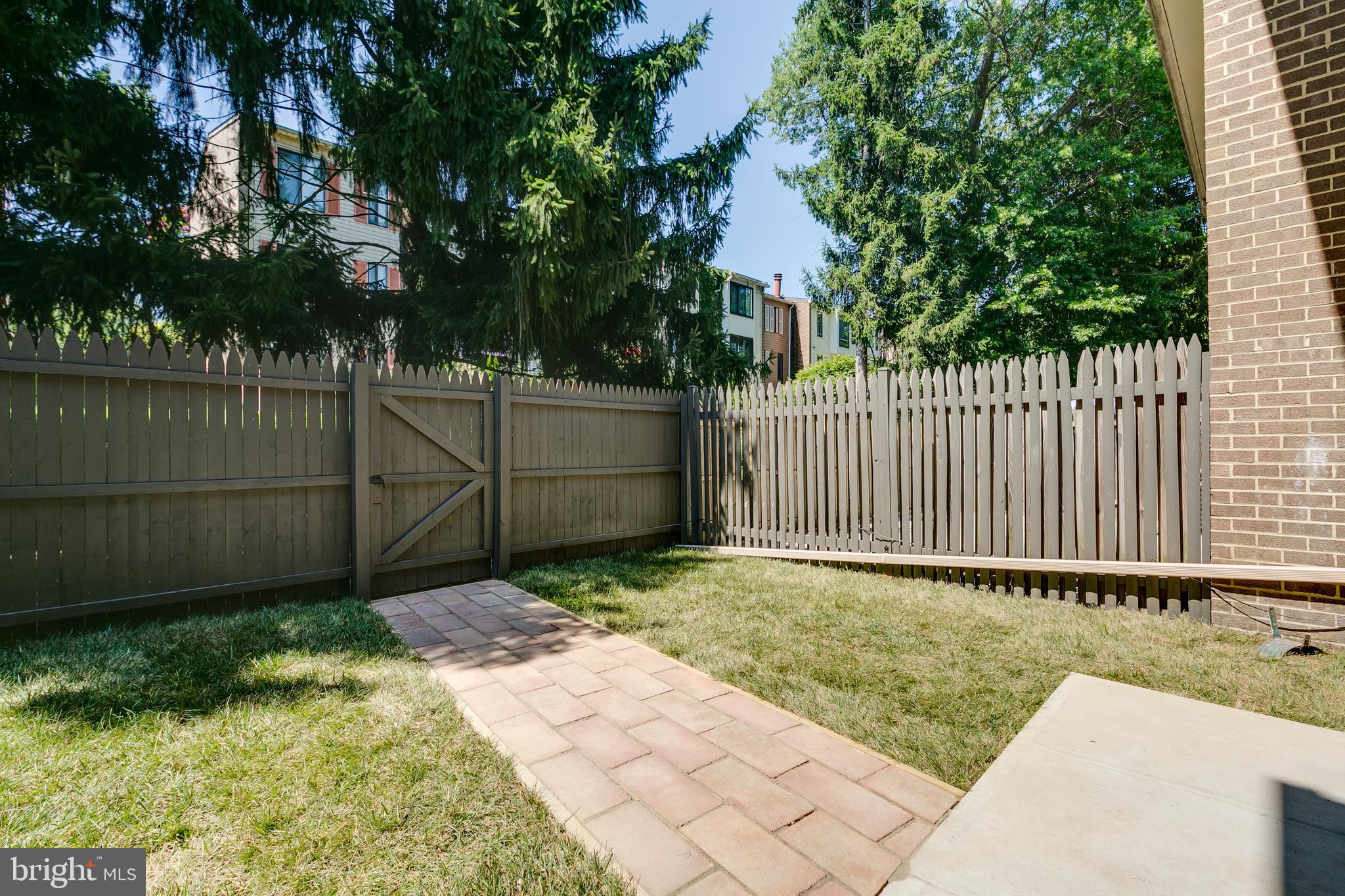 THOMAS CHOICE - Residential