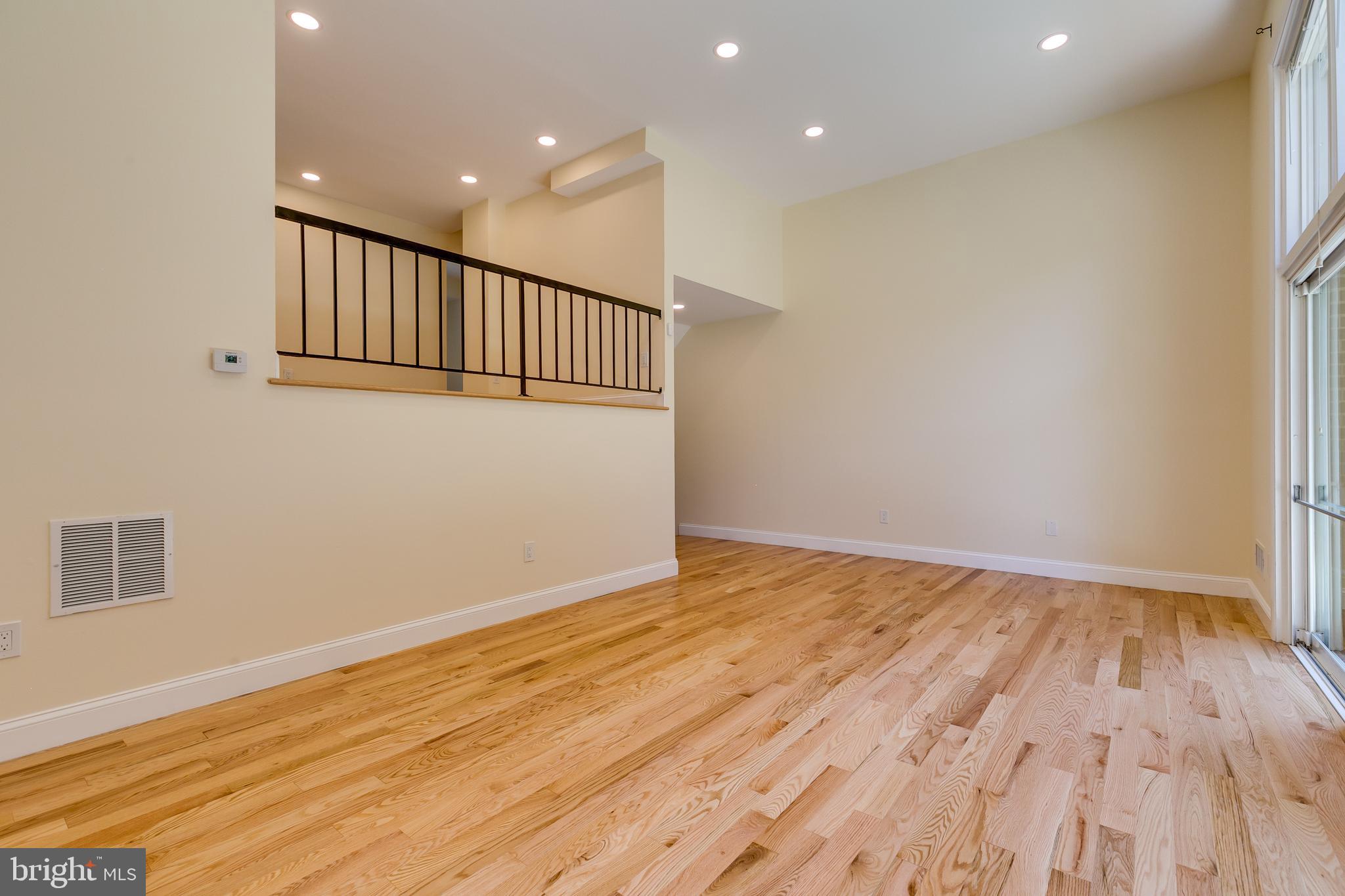 THOMAS CHOICE - Residential