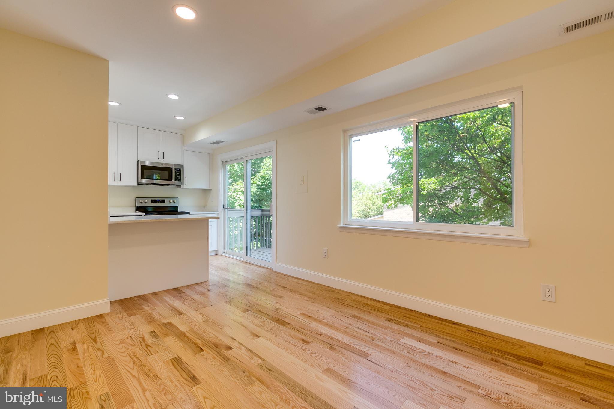 THOMAS CHOICE - Residential