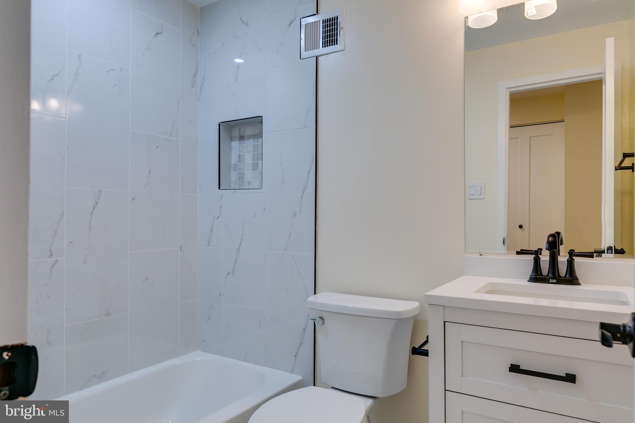 THOMAS CHOICE - Residential