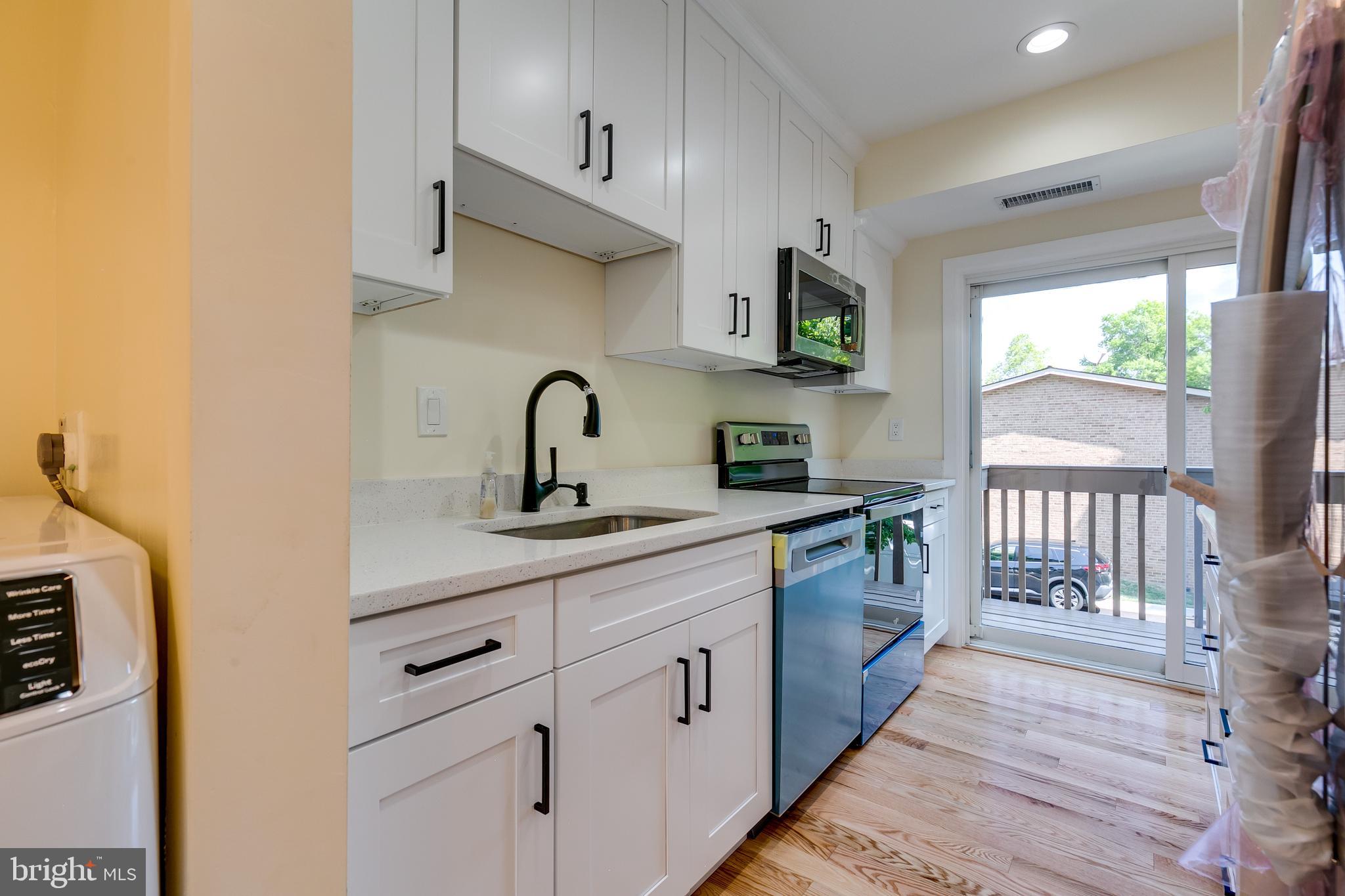 THOMAS CHOICE - Residential