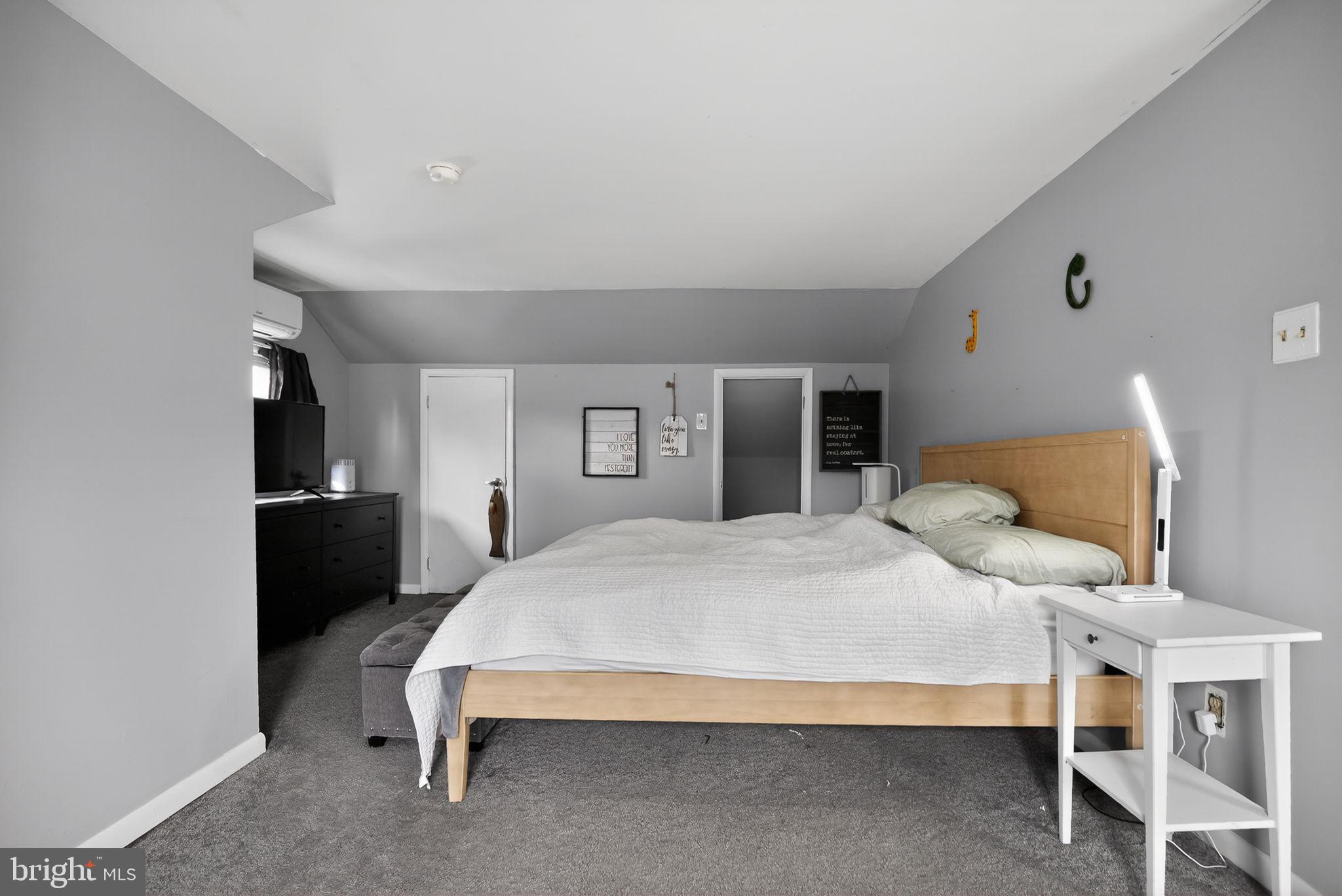 GLENSIDE - Residential