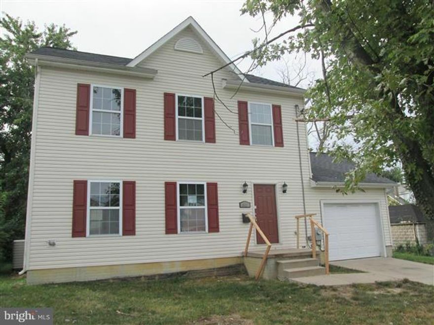 8 Year young Colonial offers formal L.R. & D.R. , Huge kitchen with breakfast nook and sliders to rear yard. Upper level has four generous bedrooms and the Master suite has private bath. Full lower level will make great family room. Agents this is a hud home for sale, please view full listing agent remarks and doc's on this MLS for very easy bid process.