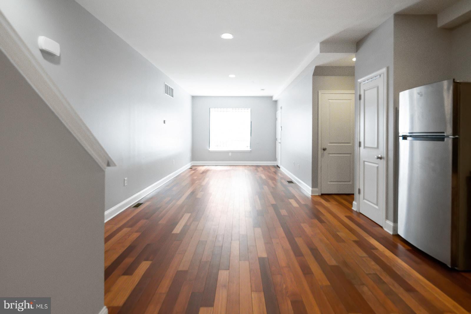 1940 N GRATZ STREET 1
