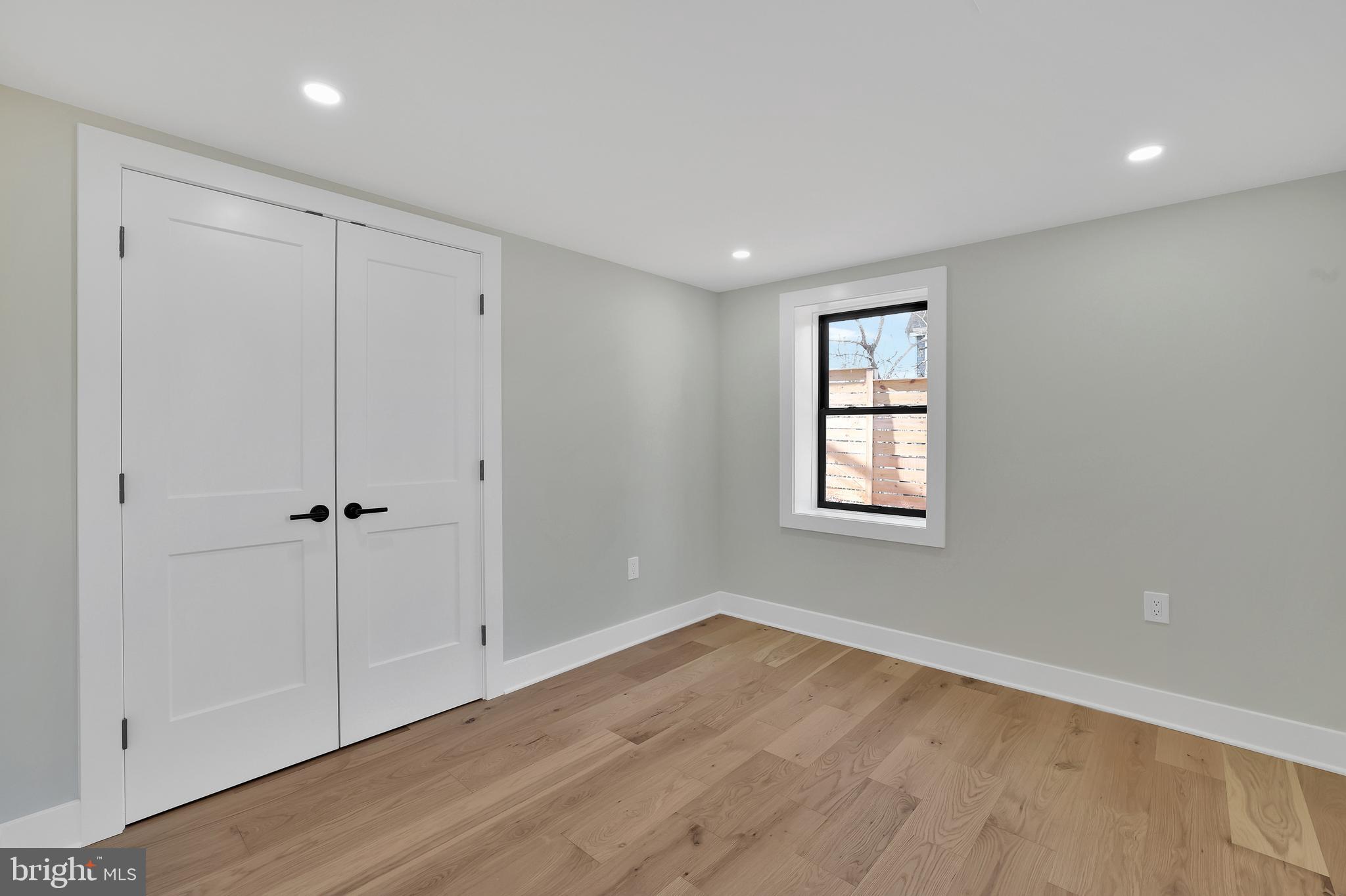 TAKOMA PARK - Residential