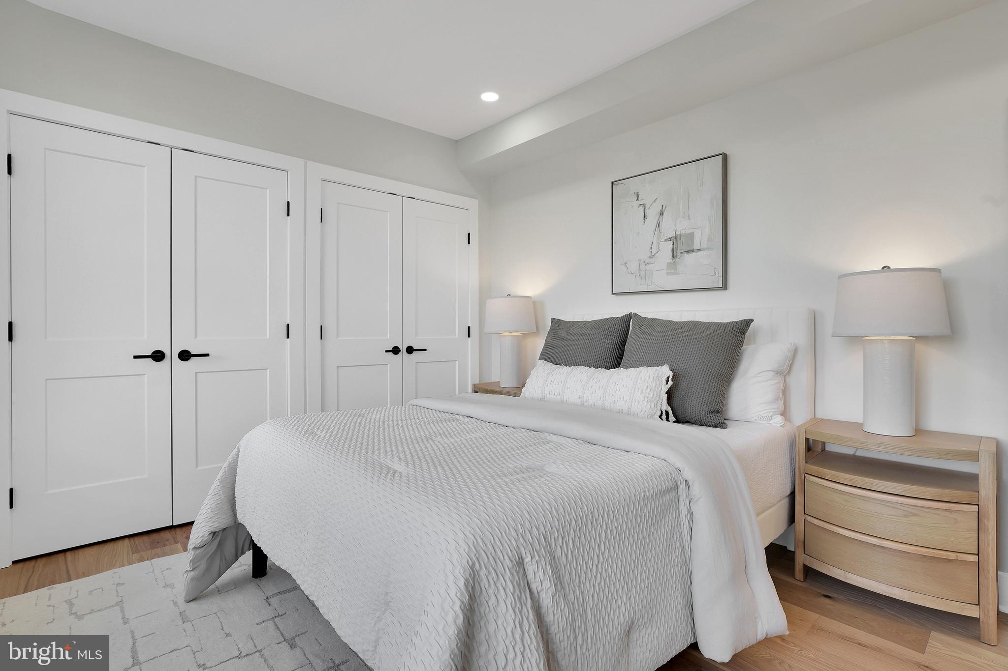 TAKOMA PARK - Residential