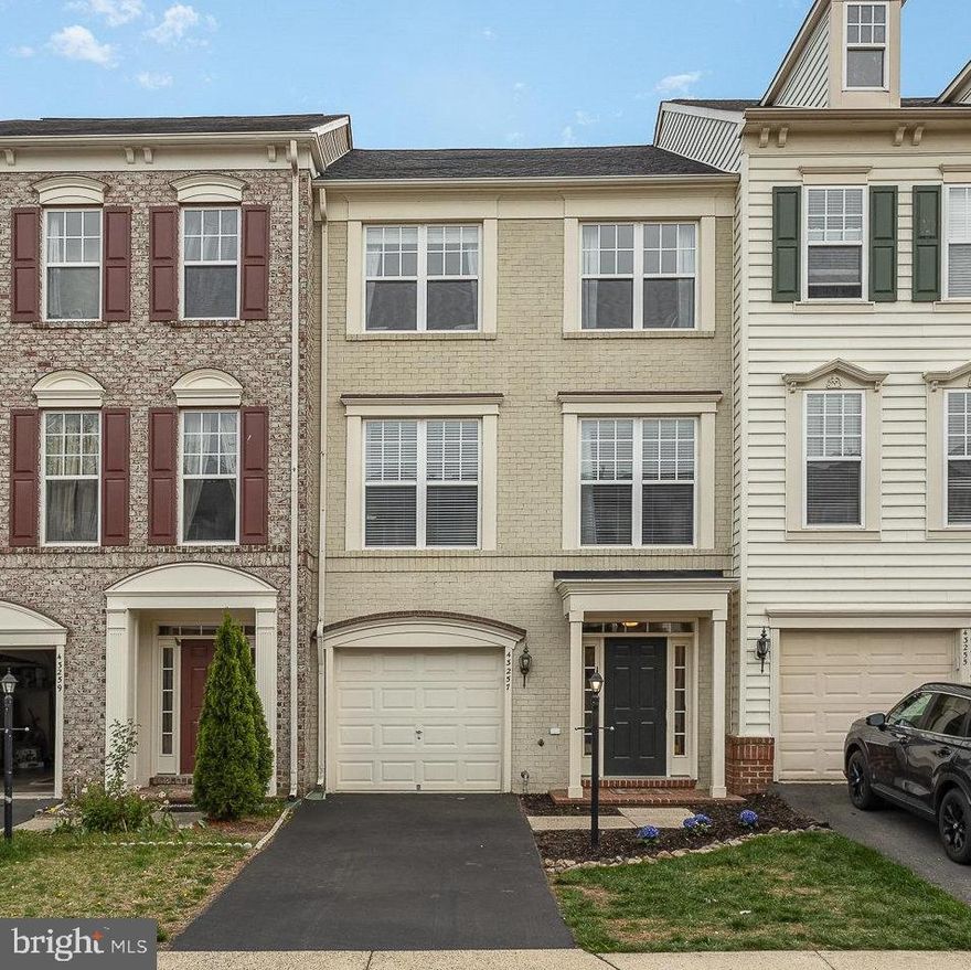 Stunning 4 bedroom / 3.5 bath townhome in Broadlands South! Wood floors on the main level add a touch of warmth and sophistication. The spacious kitchen has been updated with granite tops, backsplash and stainless appliances, perfect for cooking and entertaining. The outdoor space is a true retreat, featuring a deck and a fenced backyard.

Conveniently located in the Briar Woods High School pyramid, which includes Eagle Ridge Middle School and Mill Run Elementary. Enjoy easy access to major roads, shopping, restaurants, and community amenities. Easy access to the Metro Station 2.5 miles away (driving) or about a mile via paved trails, and Dulles Airport is a mere 7 miles.

This move-in ready townhome has undergone recent updates, including a new roof (2022), granite counters and backsplash (2021), furnace/AC (2019), water heater (2019), washer/dryer (2024), and new upper and lower level carpet (2023).

As a resident of Broadlands, you'll have access to a wide range of amenities, including pools, tennis courts, tot lots, a fitness center, basketball courts, trails and walking paths, a community center, and a nature center. Don't miss out on this incredible opportunity to own a piece of this vibrant community!