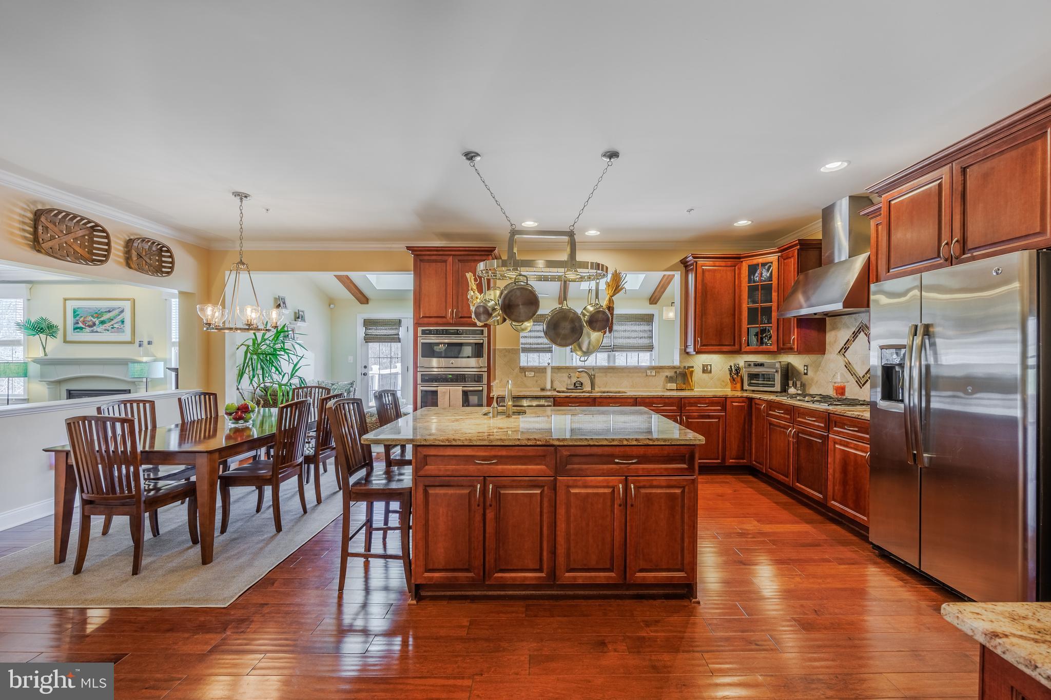 CATTAIL OVERLOOK - Residential