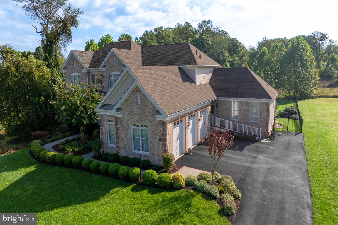 CATTAIL OVERLOOK - Residential
