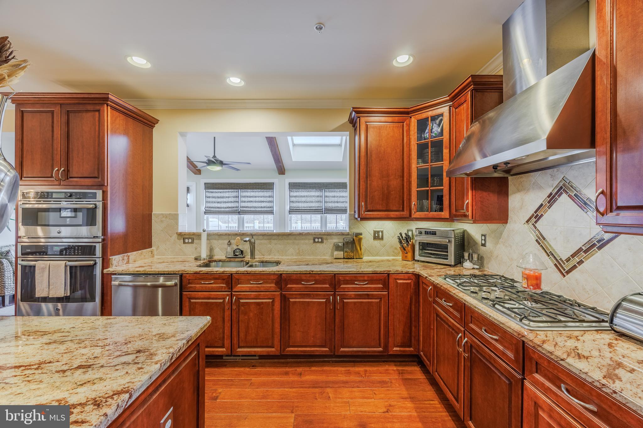 CATTAIL OVERLOOK - Residential