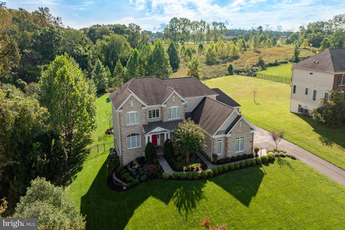 CATTAIL OVERLOOK - Residential